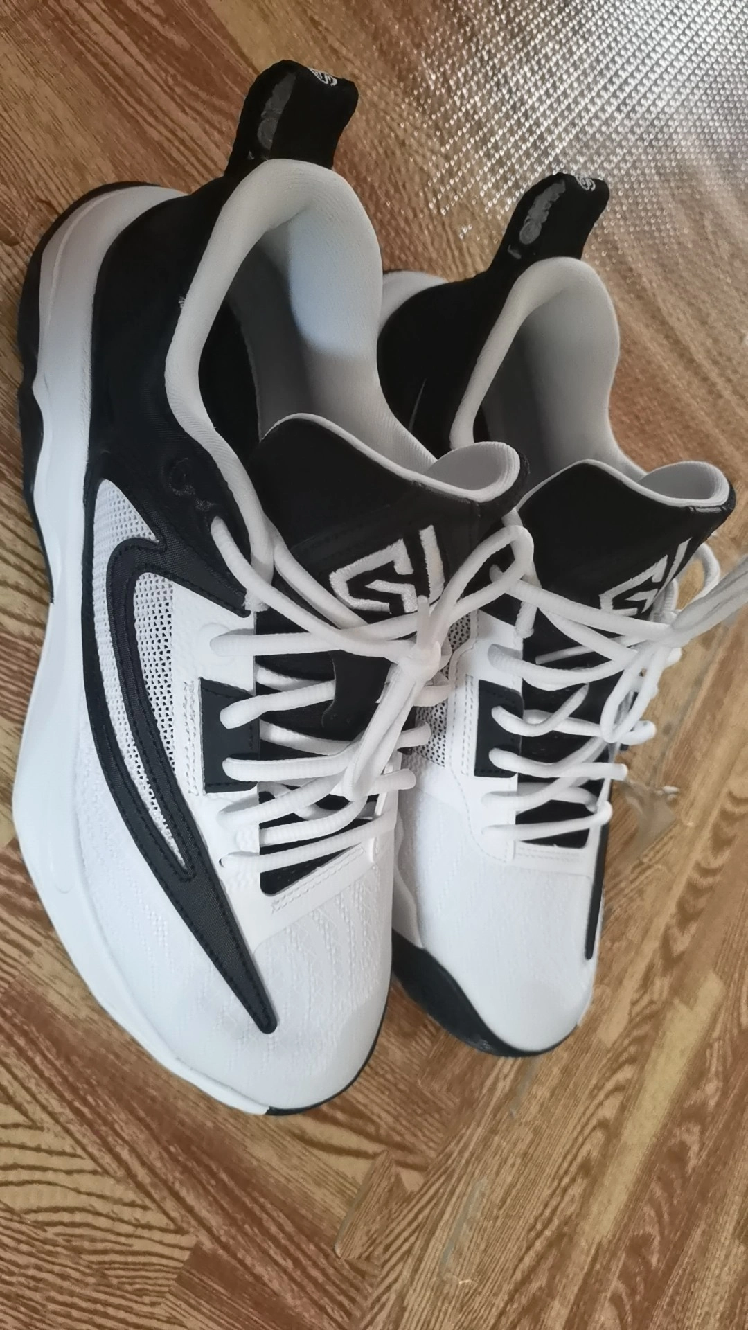 custom review-Nike Giannis Immortality Low Топ Баскетбольные кроссовки Мужской Черный Белый