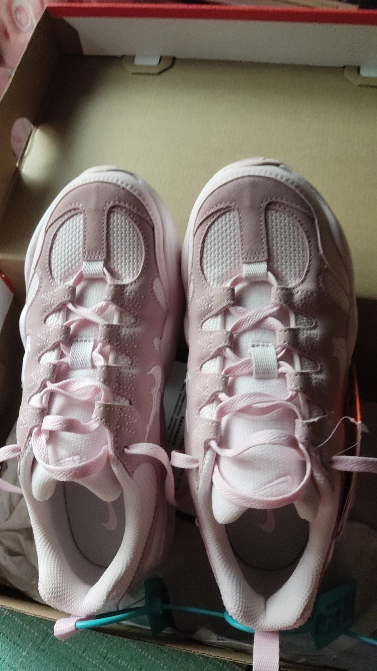 custom review-Nike Tech Hera Shock Absorbers Slip-resistant Low Top Casual Women's Pink Найк Tech Hera Shock Absorbers Низкий топ противоскользящий повседневный женский розовый
