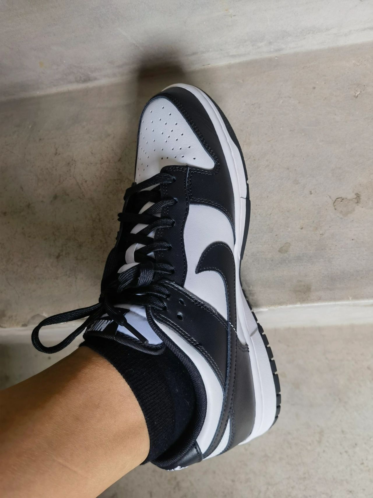 custom review-Nike Dunk Low 'Panda Black White'