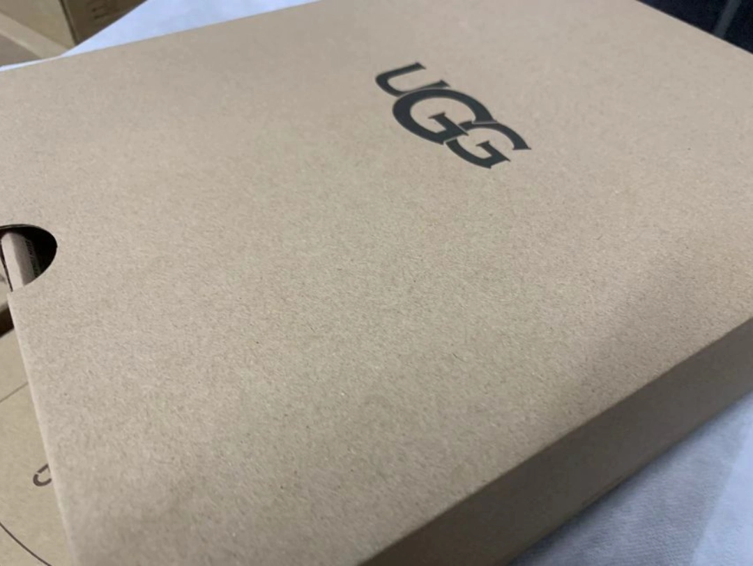 custom review-UGG CLASSIC MINI Термический Устойчивый к истиранию Короткий Снегобут Женские Каштановый