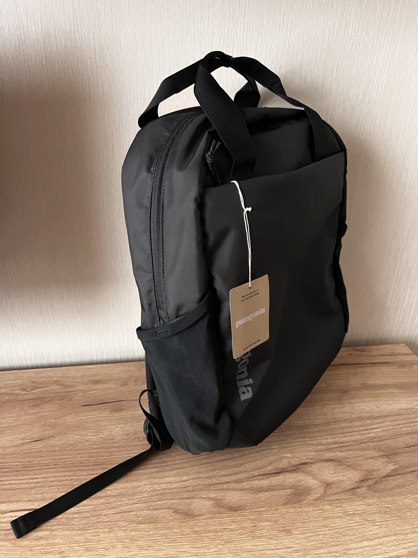 patagonia atom tote 20l双肩背包