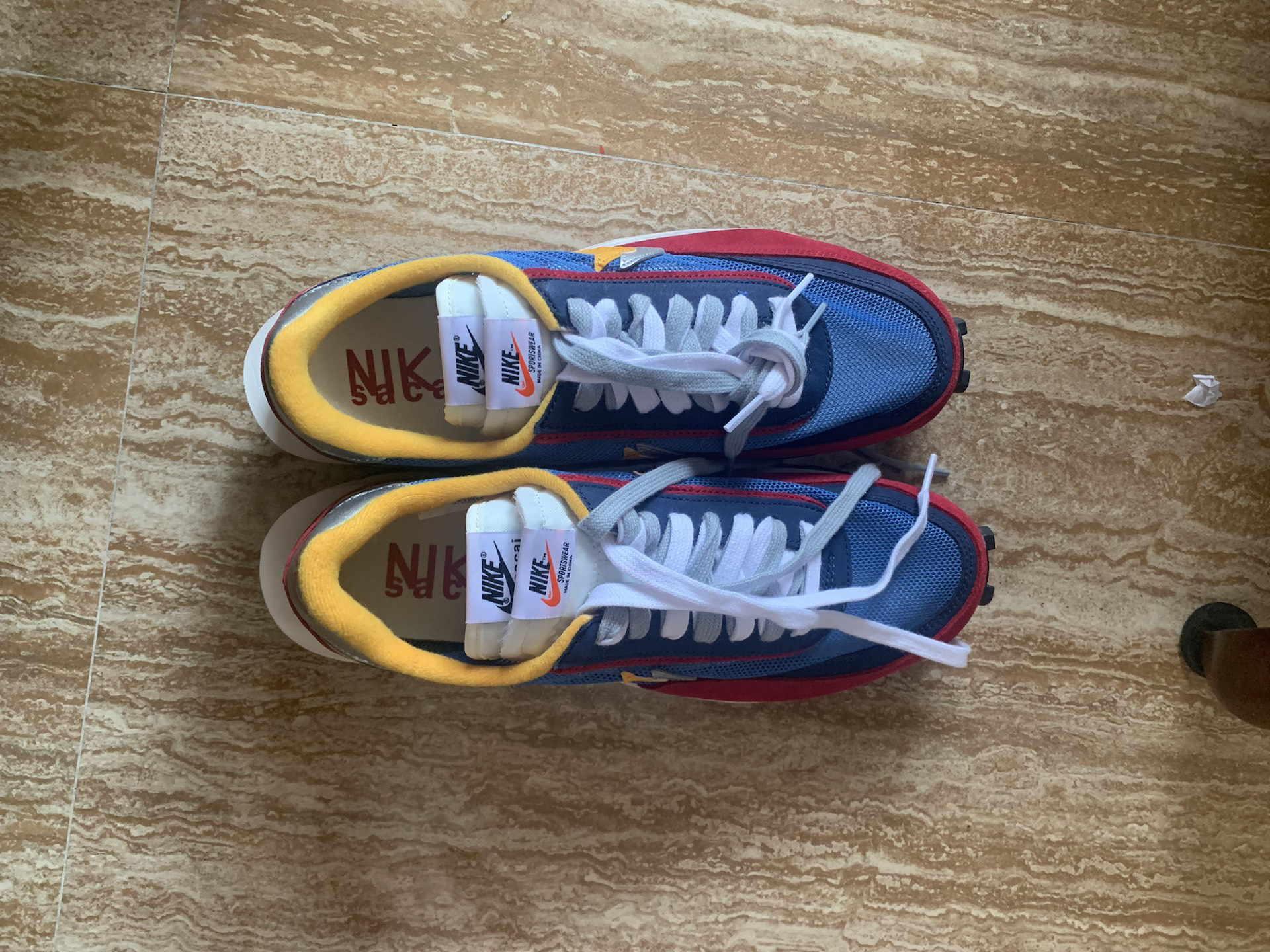 sacai x nike ldv waffe 华夫鞋 红蓝运动鞋男女同款
