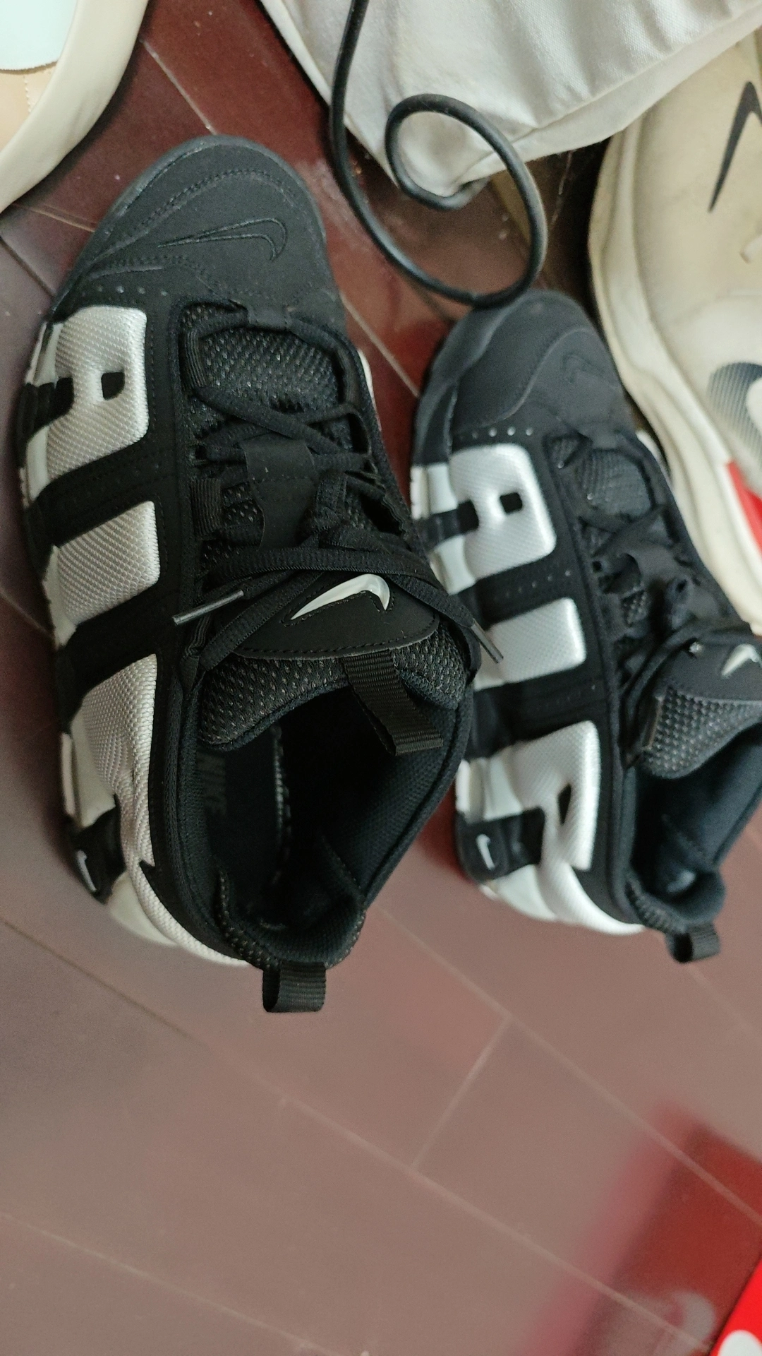 custom review-Nike Air More Uptempo Slip-Resistant Abrasion-Resistant Low-Top Баскетбольные кроссовки Unisex Черные