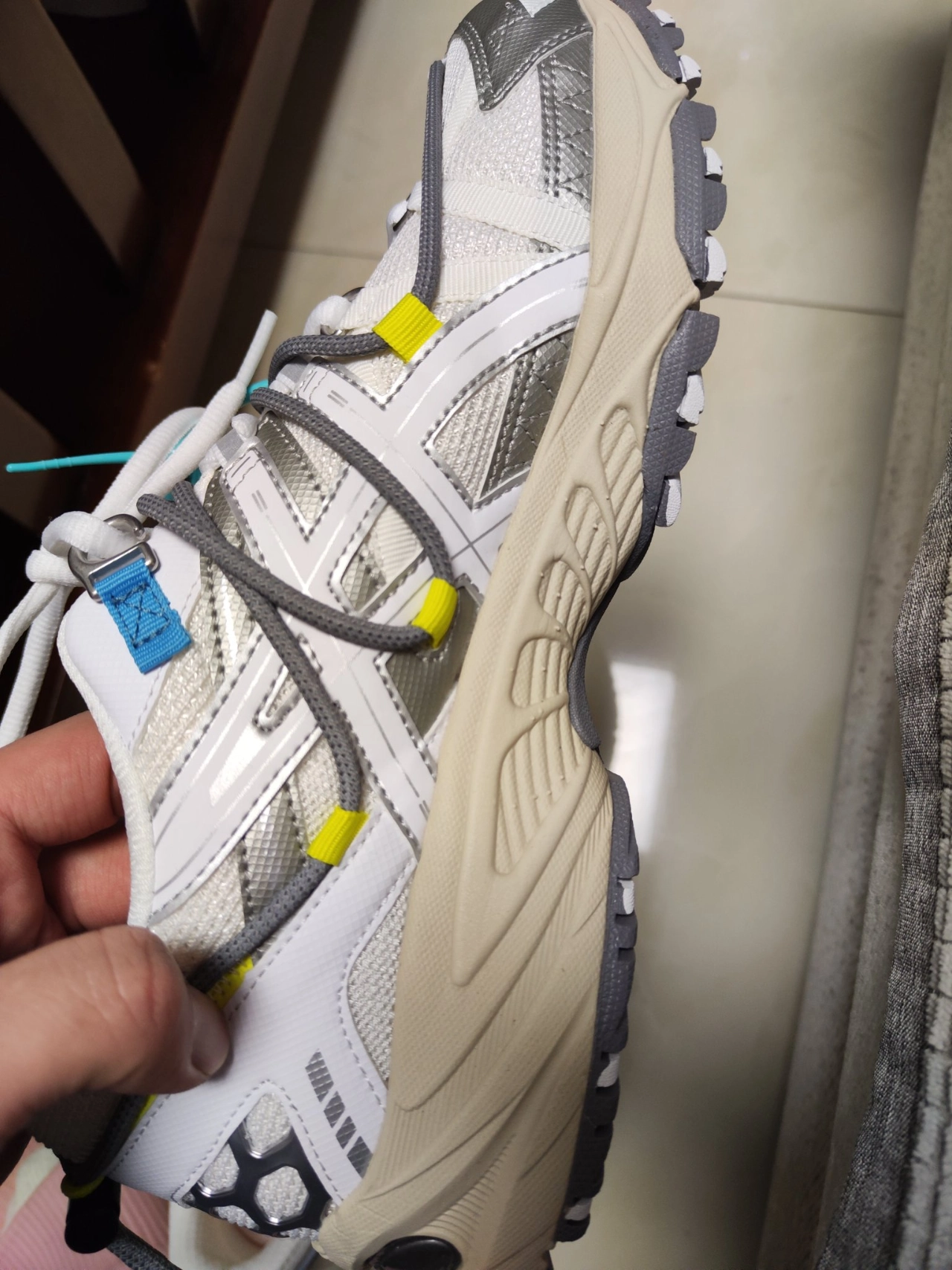 custom review-ASICS Gel Kahana TR v2 Low Top Повседневная обувь Унисекс Белый Серебряный