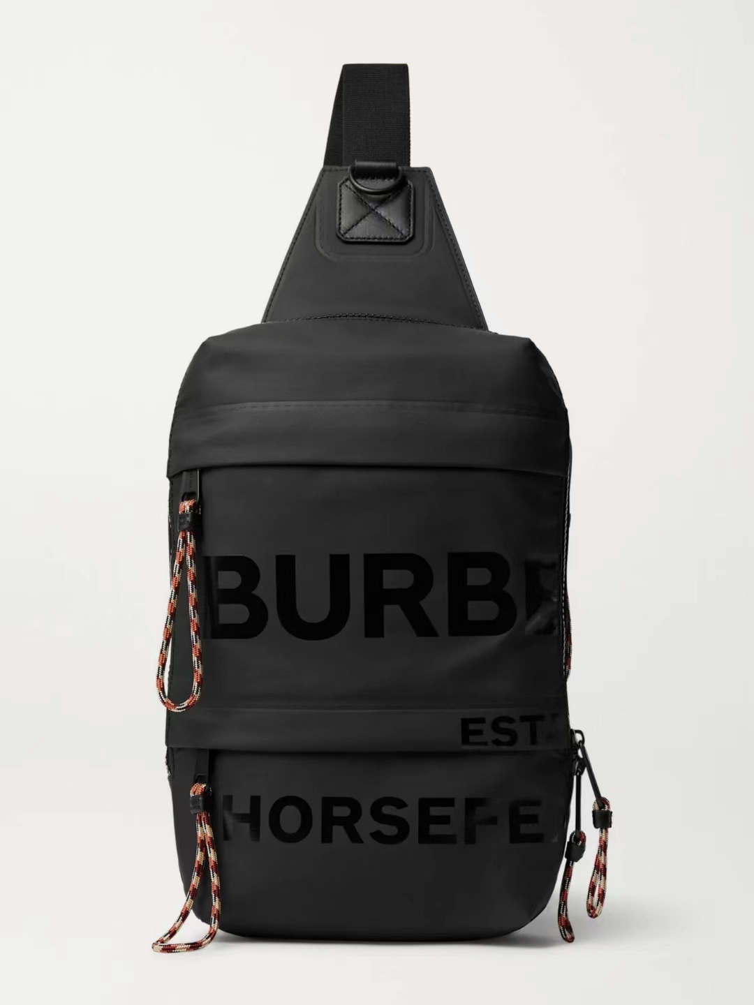 4k出头,burberry男士背包可以安排