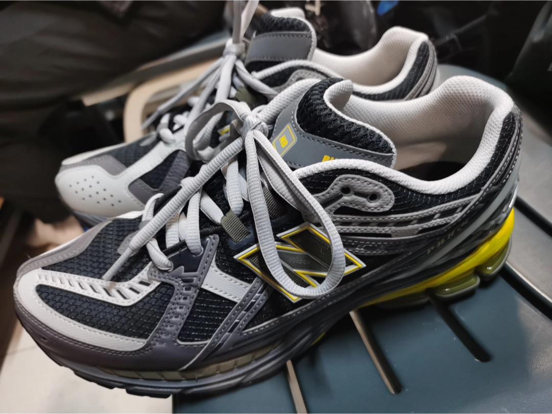 custom review-New Balance 1906U Устойчивый к истиранию Низкий Топ Повседневные Городские Кроссовки для Коммуникативных Беговых Унисекс Черный Серый