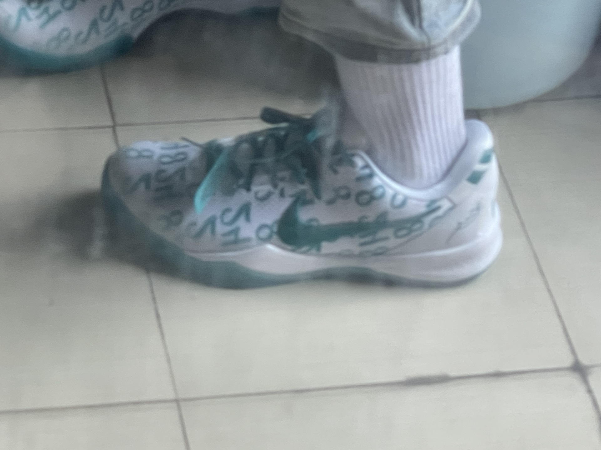 custom review-Nike Kobe 8 Protro "Radiant Emerald"