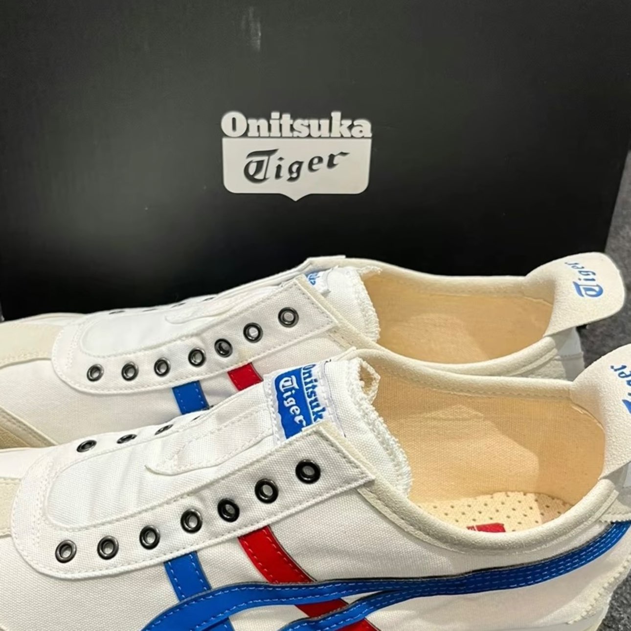 custom review-Onitsuka Tiger Mexico 66 Slip On Tricolor