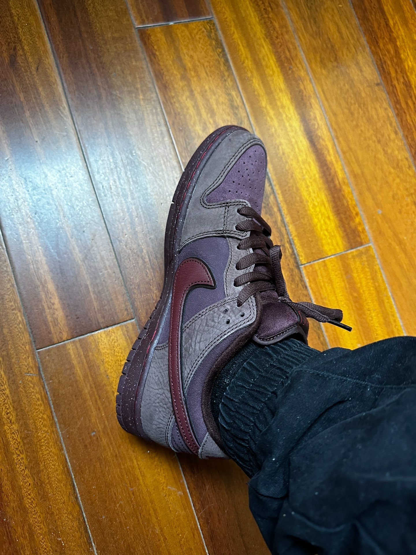 custom review-Nike Dunk SB 'Бургундский Crush' Низкие Кроссовки для Скейтбординга Мужские Бургунди