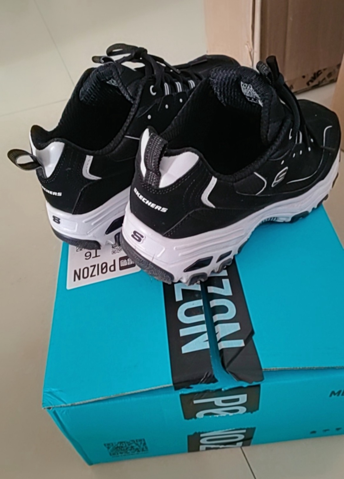 custom review-Skechers D'LITES 1,0 Дышащие Увеличение Высоты Низкий Топ Обувь для ног с Толстой подошвой Мужской Черный Белый