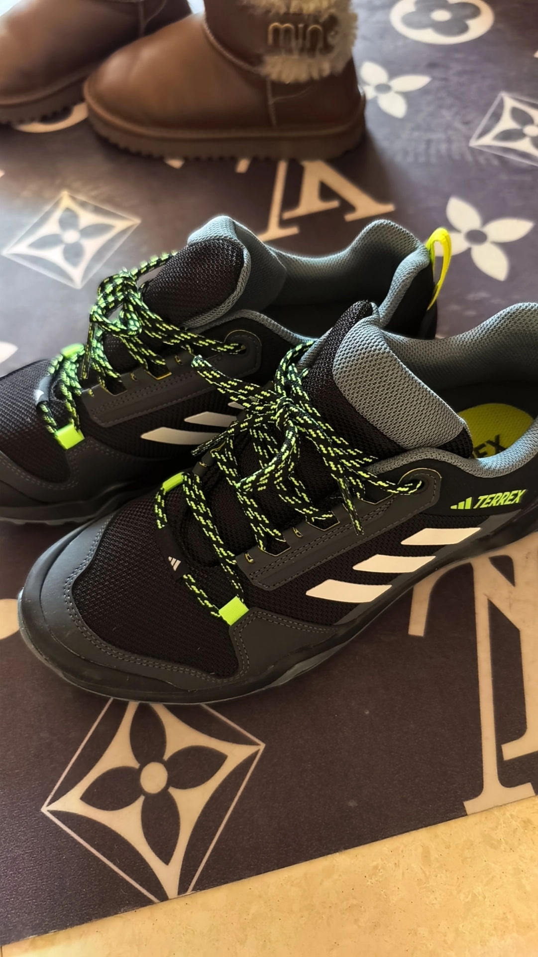 custom review-adidas Terrex AX3 Hiking Низкий Топ Уличная Обувь Мужская Черный Серый