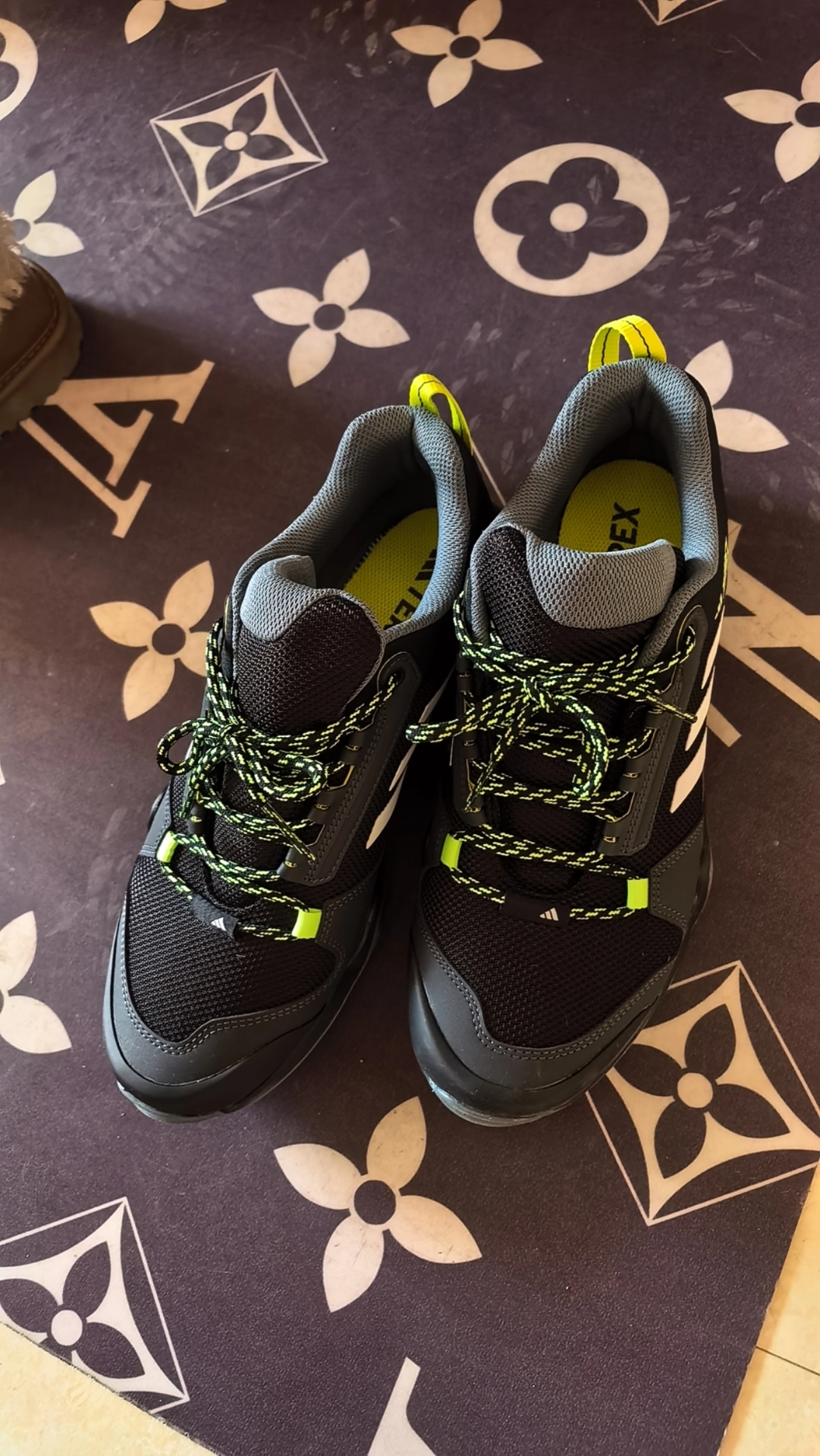 custom review-adidas Terrex AX3 Hiking Низкий Топ Уличная Обувь Мужская Черный Серый