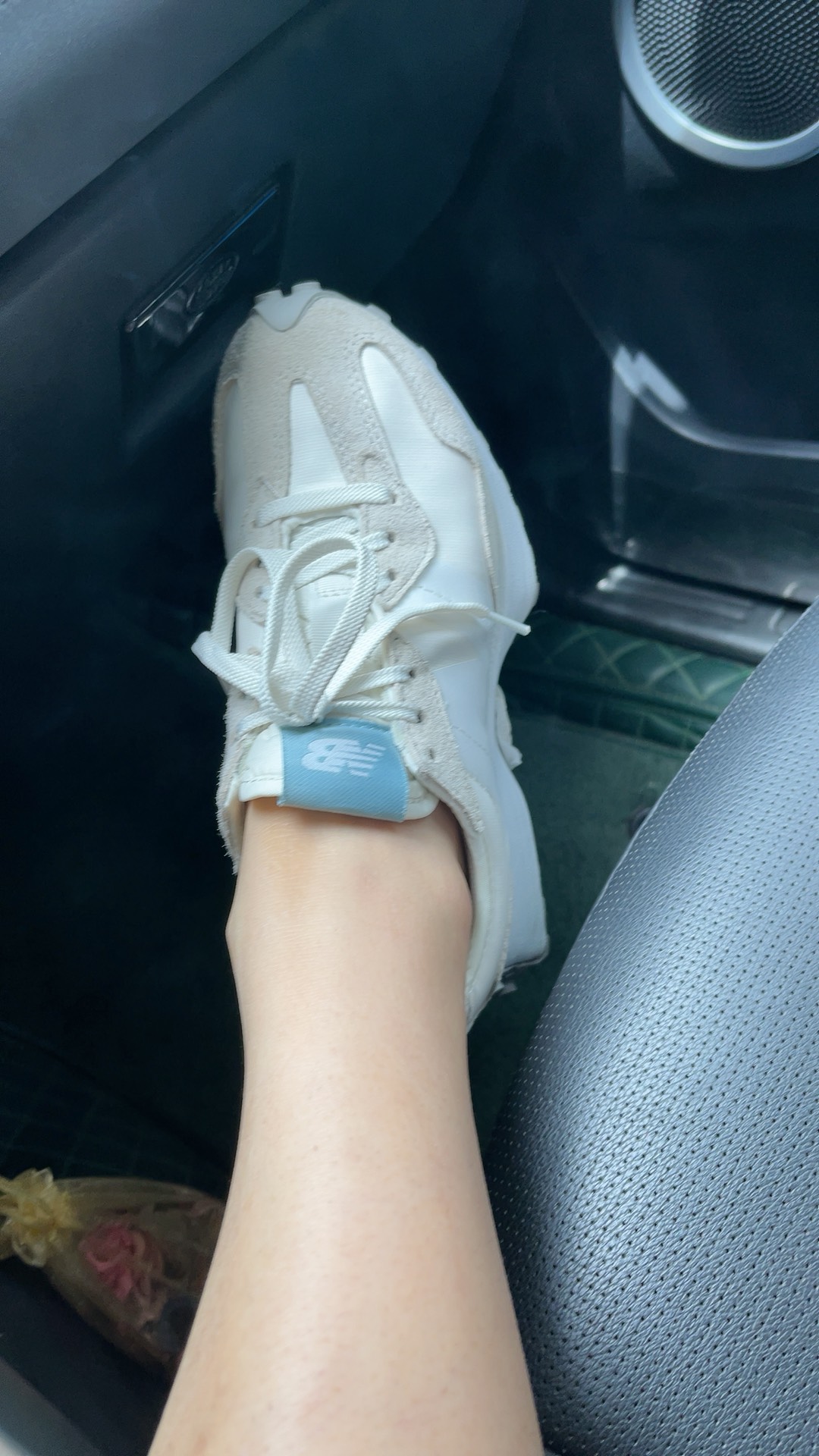 custom review-New Balance NB 327 Устойчивый к истиранию Низкий Топ Повседневные Городские Кроссовки для Коммутирования и Бега Женские Экрю