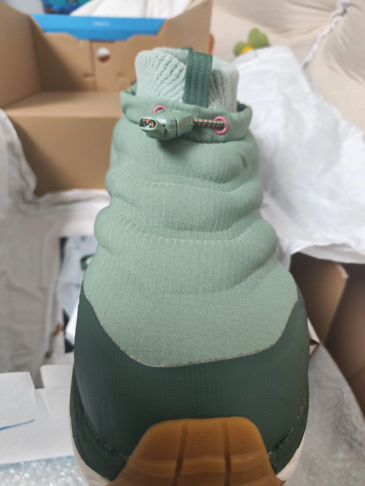 custom review-HOKA ONE ONE Kaha 2 Slip-resistant Abrasion-resistant Thermal MID Top Hiking Shoes Unisex Green HOKA ONE ONE Kaha 2 Противоскользящий Износостойкий Термический MID Топ Походная обувь Унисекс Зеленый