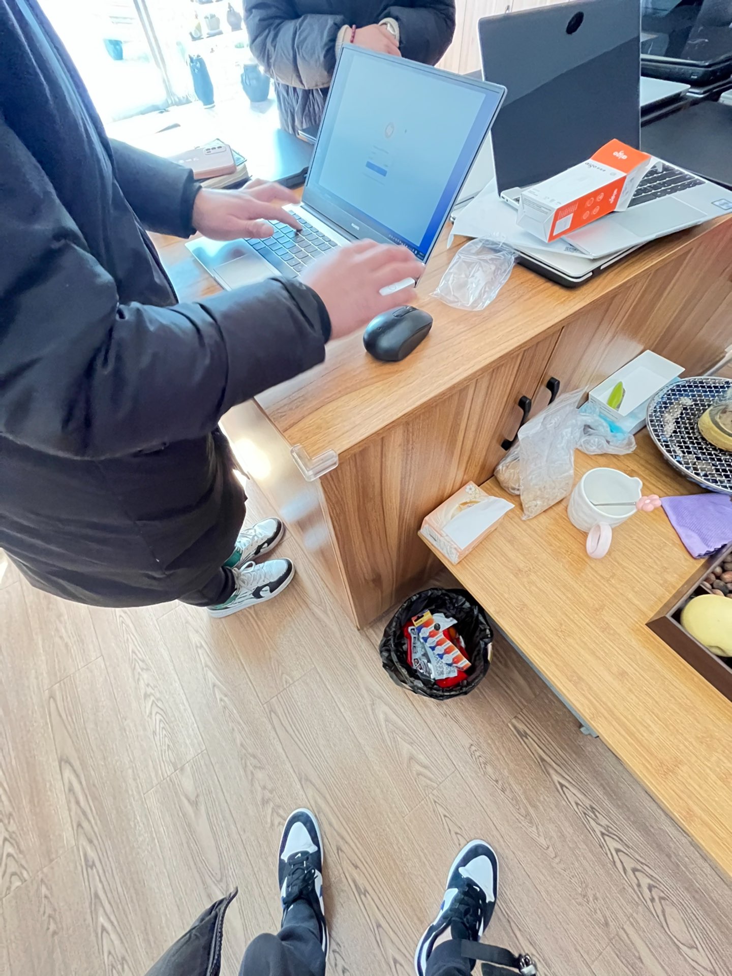 custom review-Nike SB Alleyoop Low Топ Скейтборд Кроссовки Мужские Черные Белые и Синие