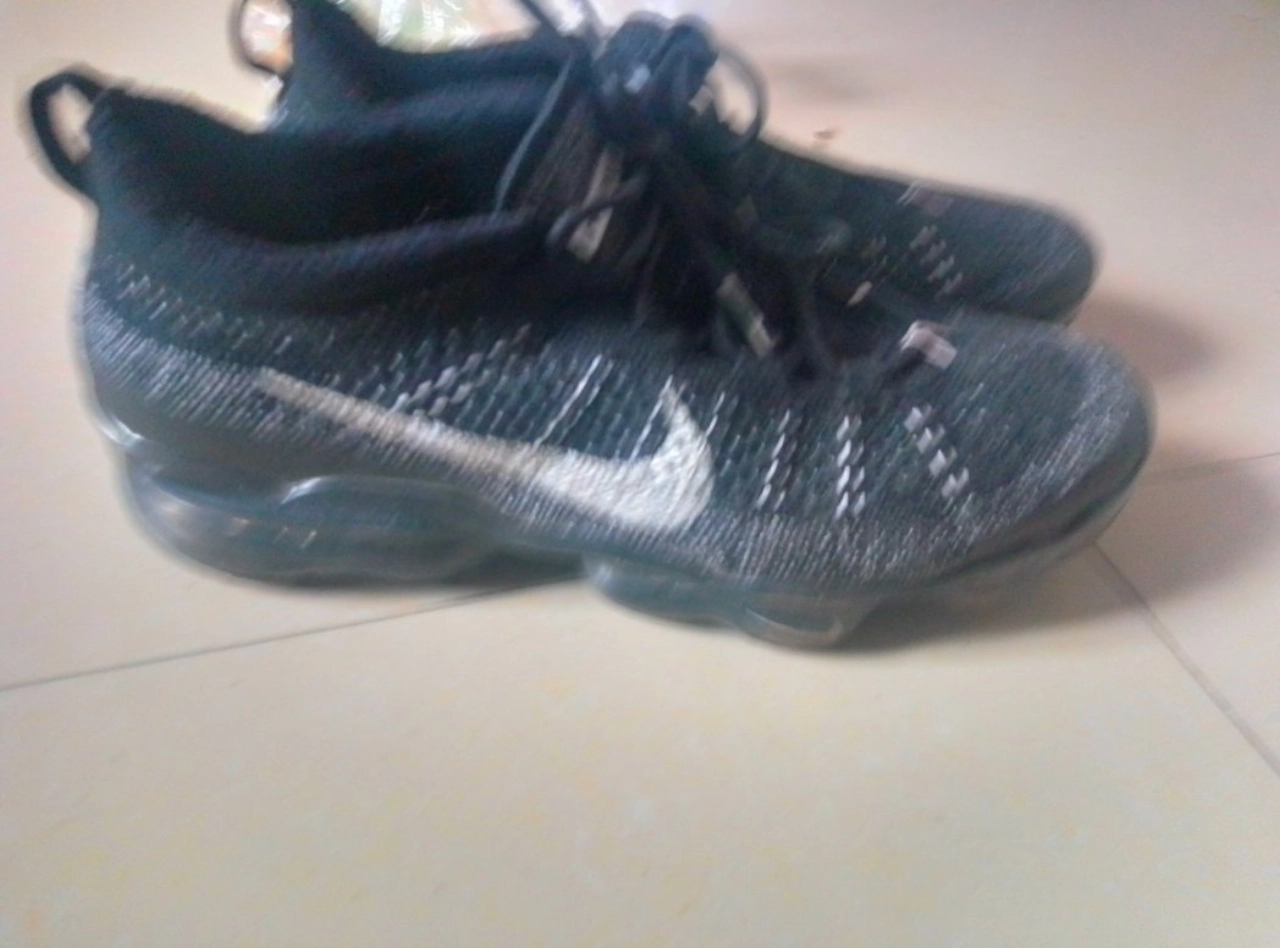 custom review-Nike VaporMax 2023 Амортизация Износостойкий Низкий Топ Повседневный Городской Коммутирование Беговые кроссовки Мужской Черный Белый