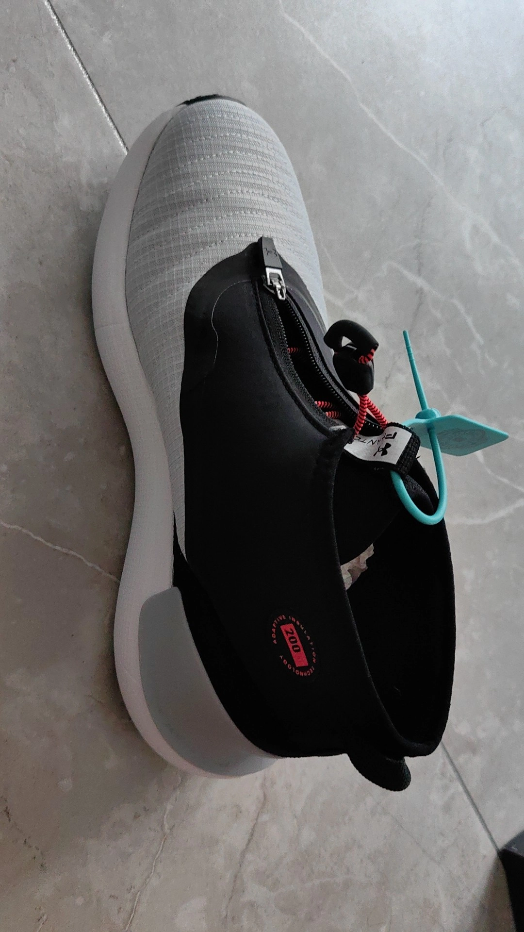 custom review-Under Armour HOVR Phantom 3 Устойчивый к истиранию Дышащий Отскок MID Топ Тренировочные Беговые кроссовки Унисекс Серый