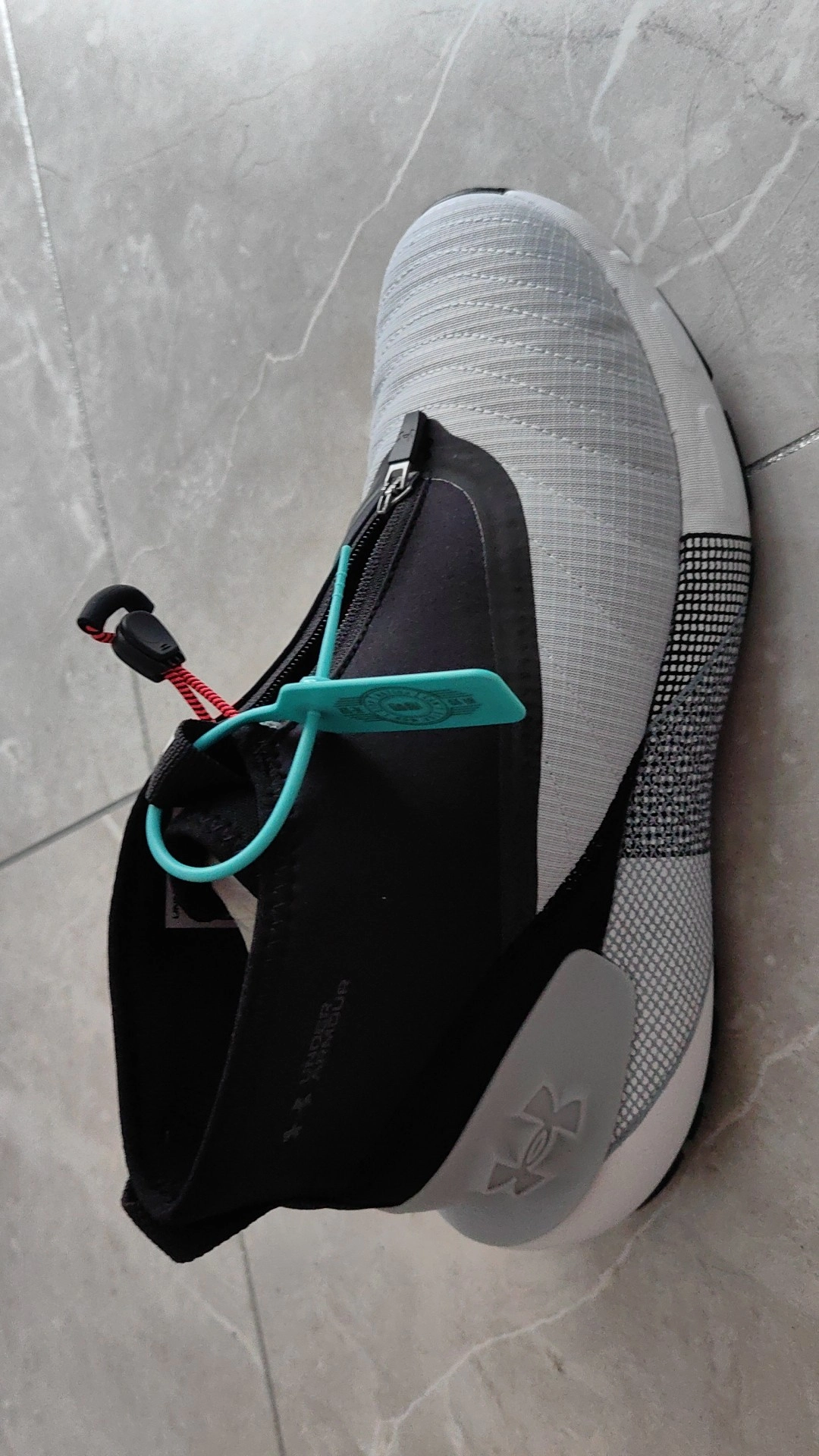 custom review-Under Armour HOVR Phantom 3 Устойчивый к истиранию Дышащий Отскок MID Топ Тренировочные Беговые кроссовки Унисекс Серый