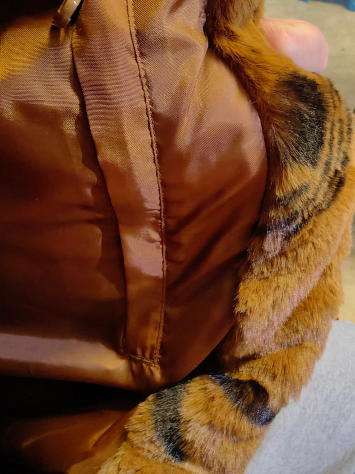 custom review-Adidas Originals Куртка International Size Зимняя Унисекс Коричневая