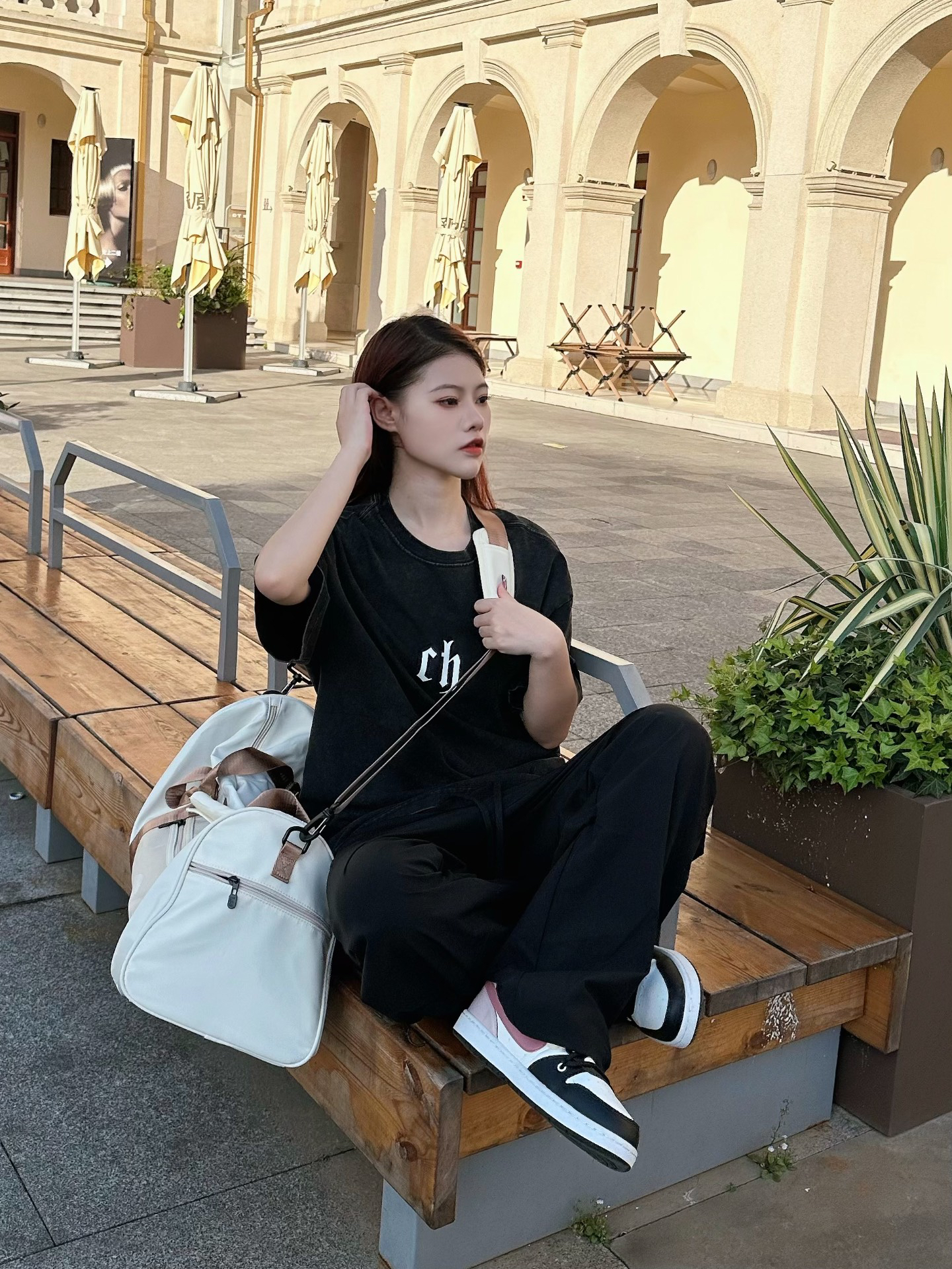 休闲女孩的运动风穿搭 太帅了吧