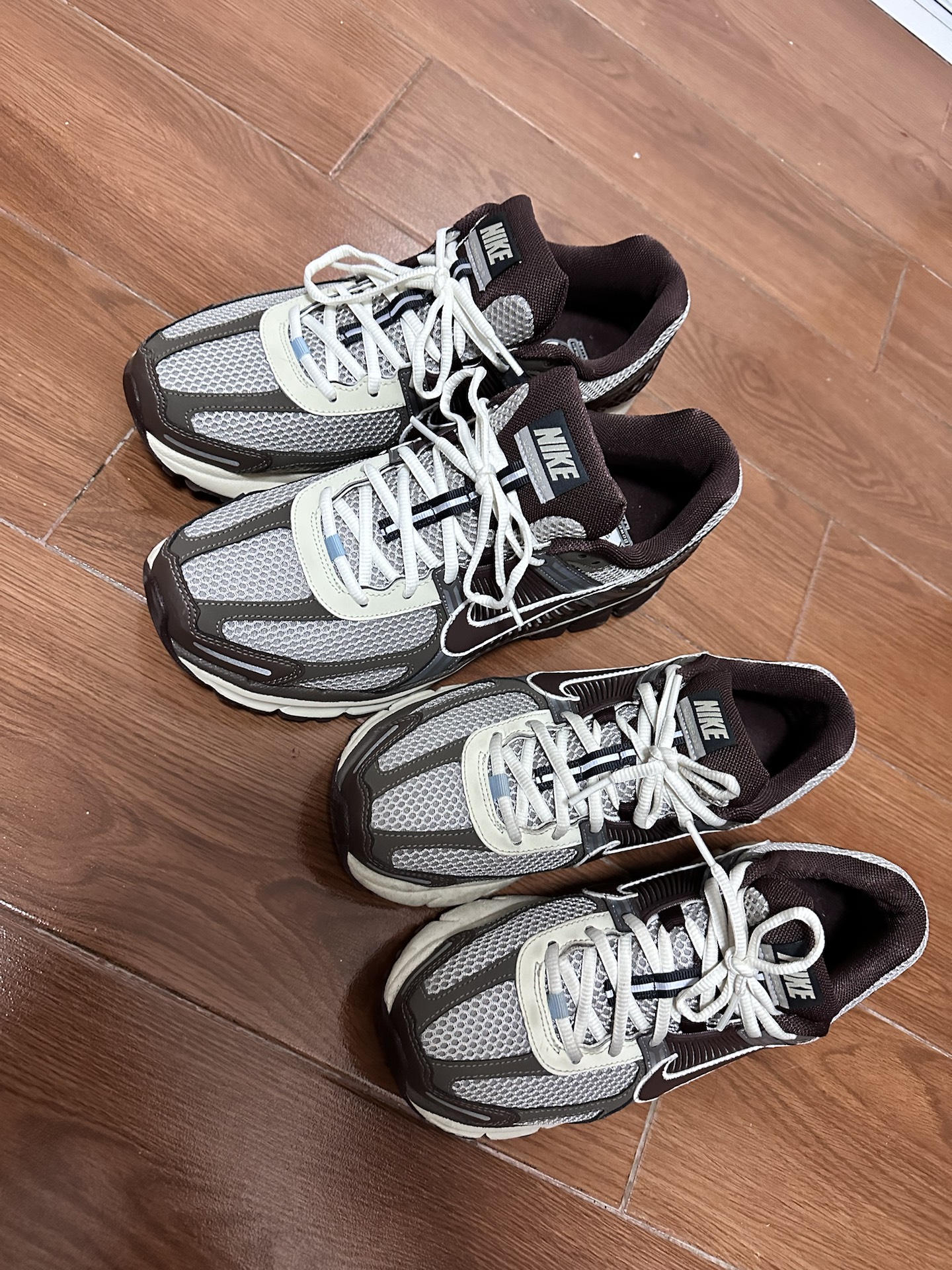 custom review-Nike Air Zoom Vomero 5 Earth Fossil Brown Women's