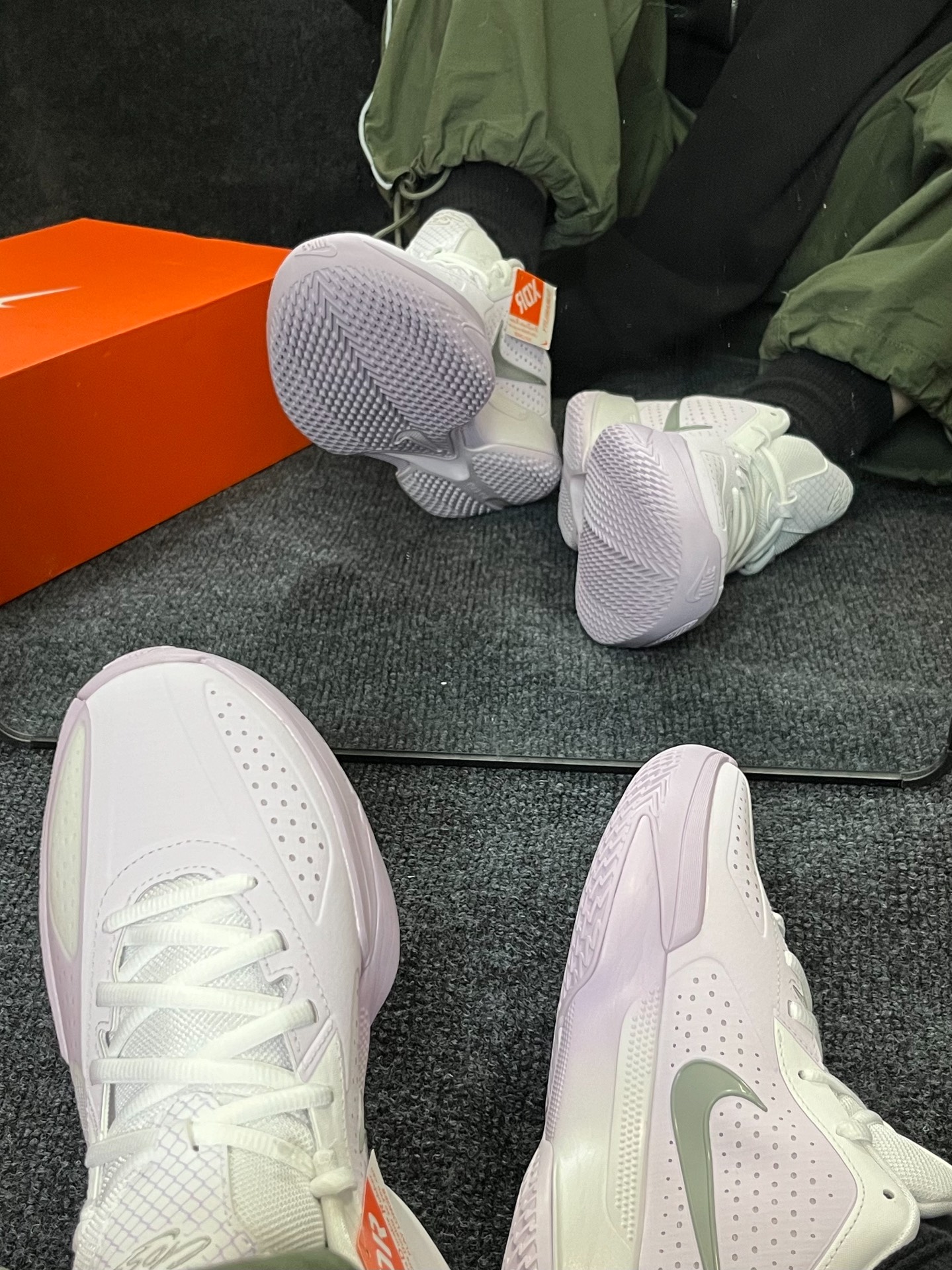 custom review-Nike Air Zoom GT Cut Cross EP 'Barely Grape'