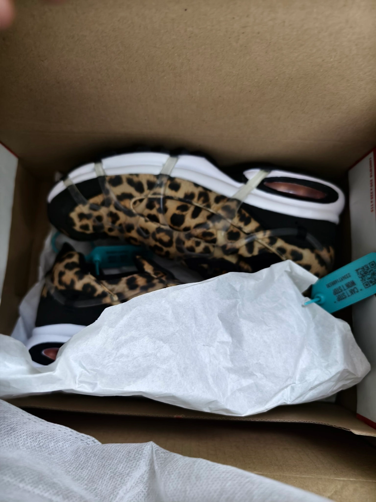 custom review-Nike Air Kukini SE 'Kumquat And Action Красный' Низкий Топ Casual Унисекс Черный Леопардовый принт