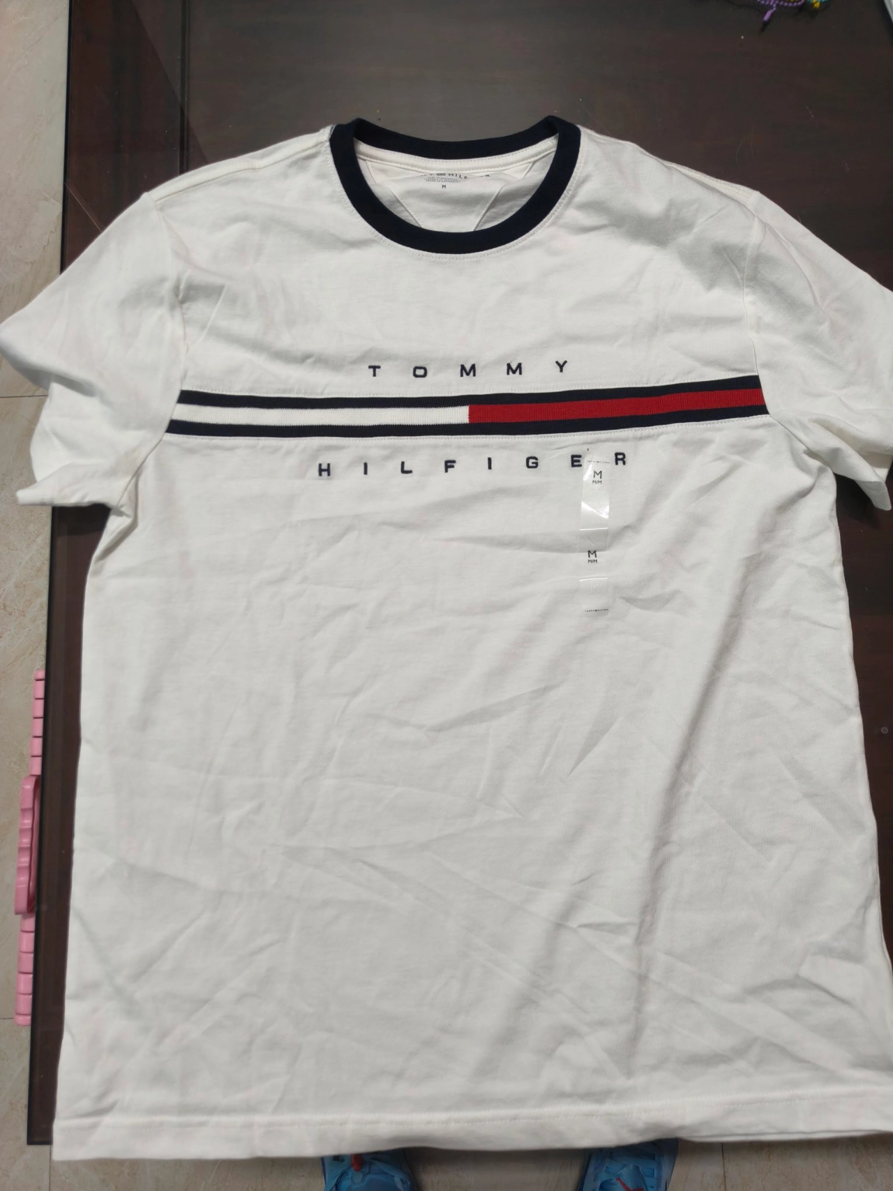 custom review-Tommy Hilfiger T-рубашка мужская белая