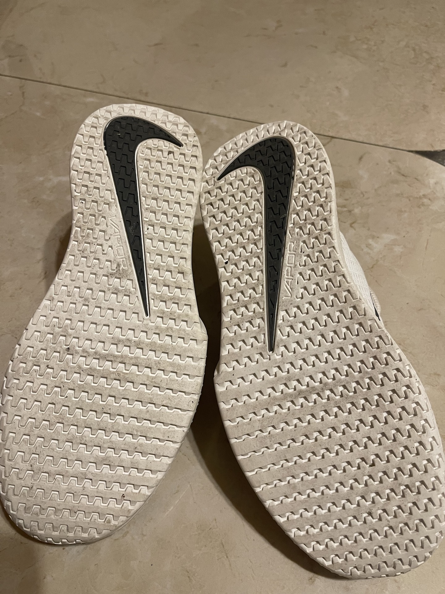 custom review-Nike Court Vapor Lite 2 Устойчивые к истиранию Дышащие Низкие Кроссовки для тенниса Женские Бежевые