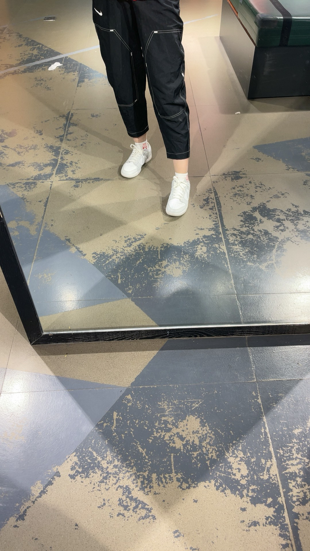 custom review-Nike Sportswear Повседневные Брюки Весенние Женские Черные