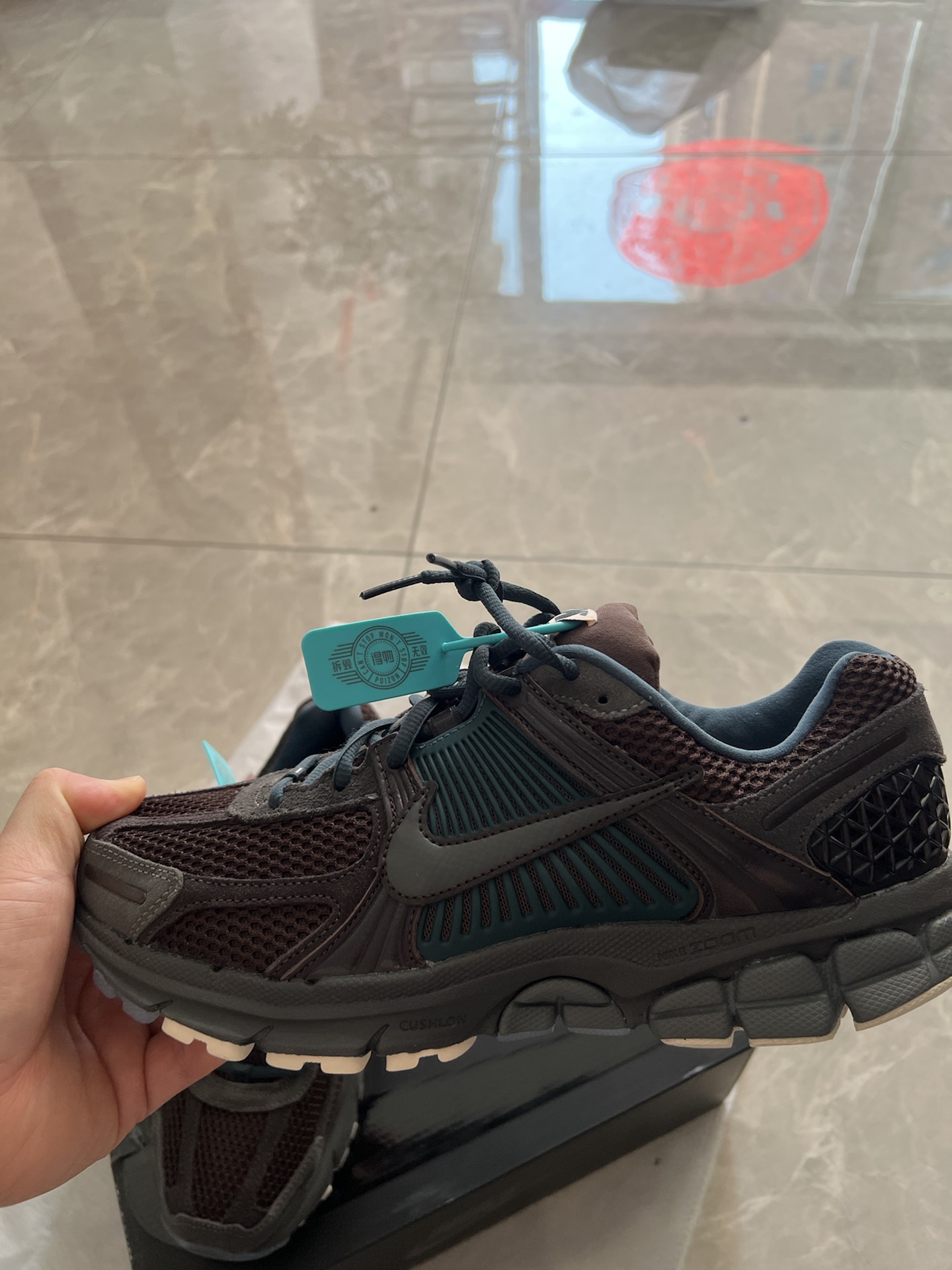 custom review-Nike Air Zoom Vomero 5 Легкий Низкий Топ Повседневный Тренировки Городской Коммутер Беговые кроссовки Унисекс Черный