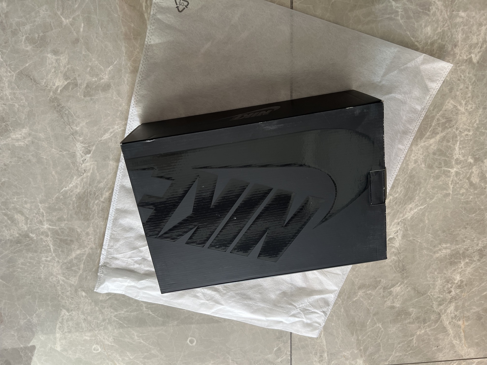 custom review-Nike Air Zoom Vomero 5 Легкий Низкий Топ Повседневный Тренировки Городской Коммутер Беговые кроссовки Унисекс Черный