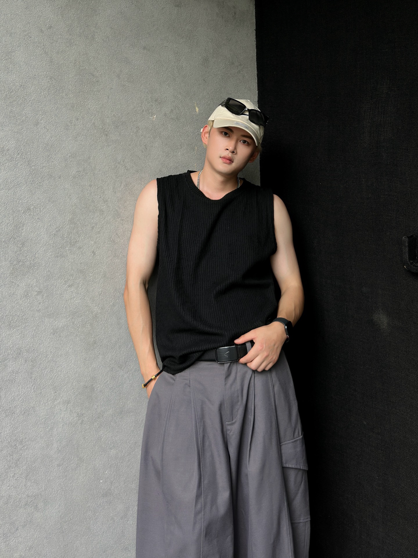 夏天不费力黑白灰穿搭 男生这么穿是真的挺帅的