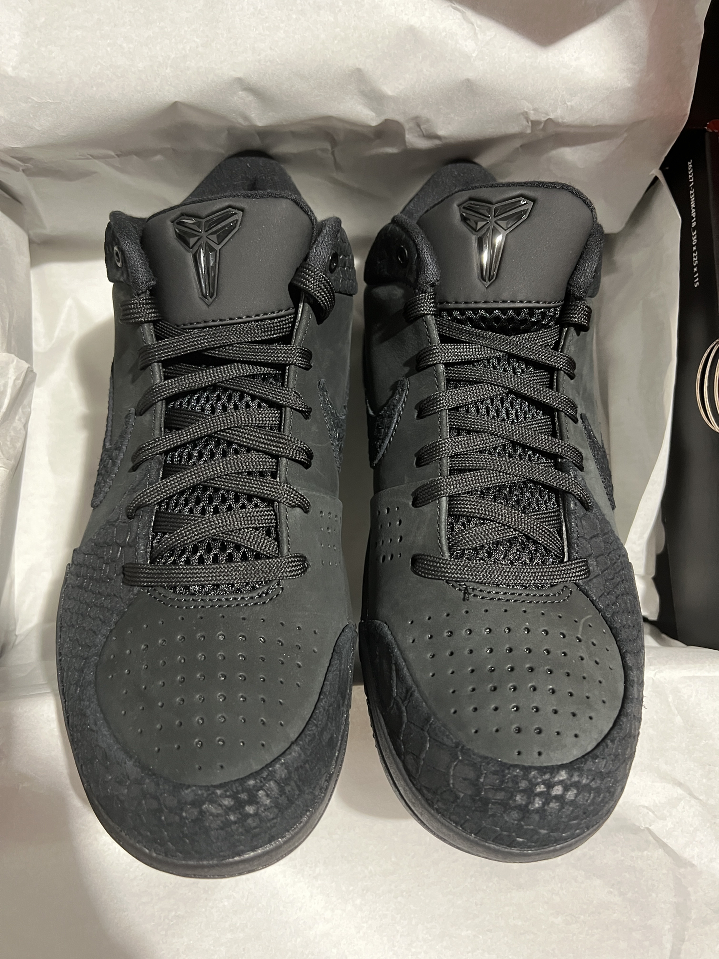 每日一双好鞋:曼巴精神 nike kobe 4 protro 黑曼巴