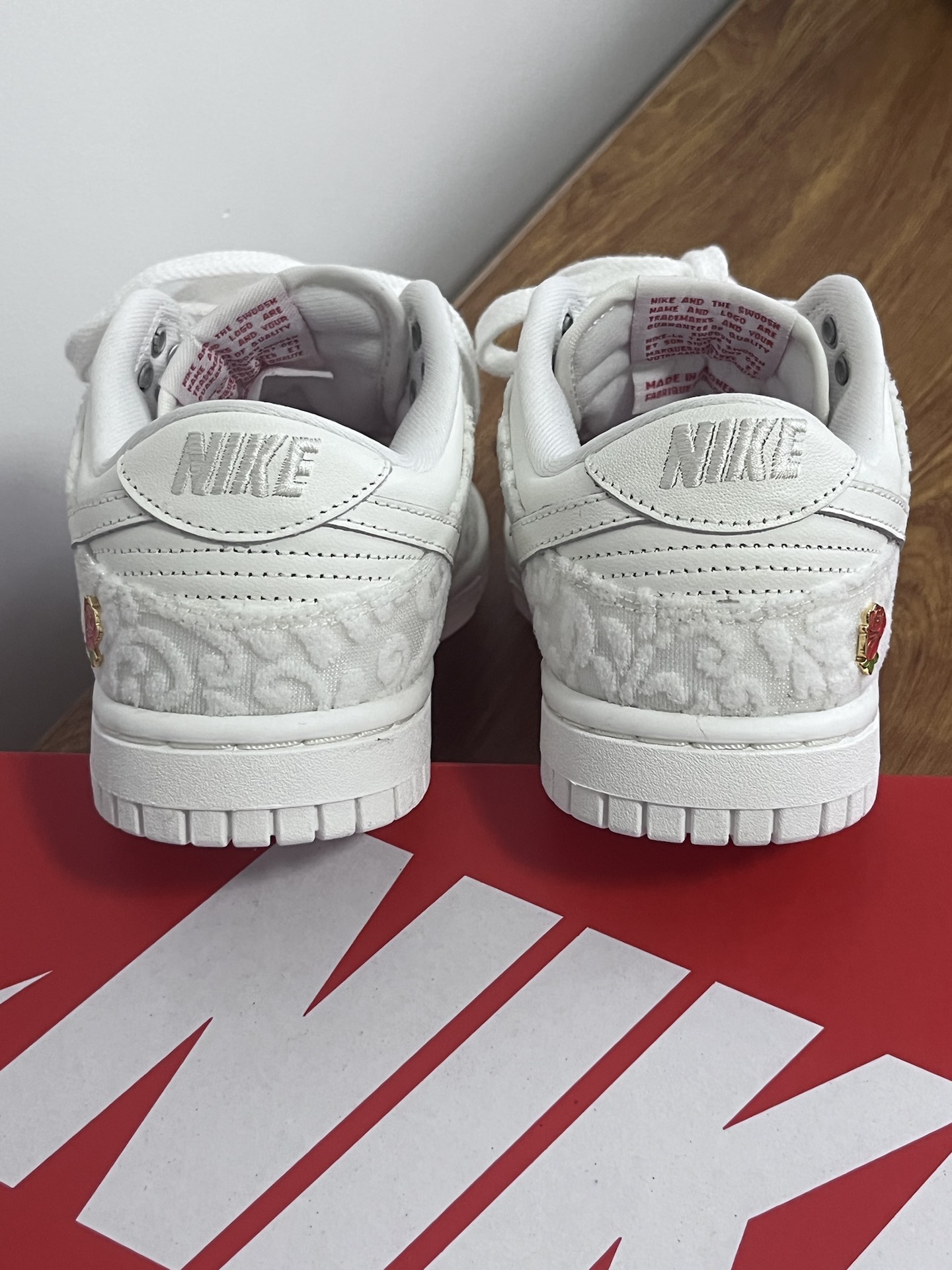 custom review-Nike Dunk Give HER Flowers Slip-Resistant Low Top Скейтборд Кроссовки Женские Белые