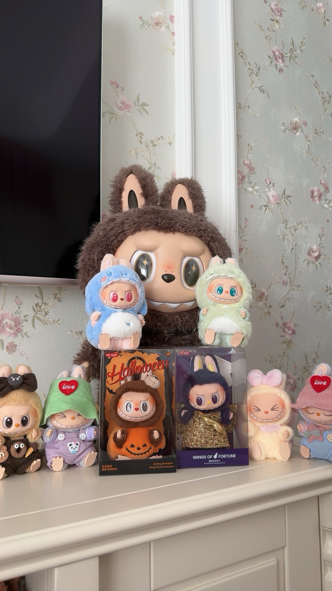 custom review-POP MART THE MONSTERS LABUBU X PRONOUNCE WINGS OF FORTUNE, Фиолетовый, Прозрачный Слепой Бокс На Карточке, 17,5 См