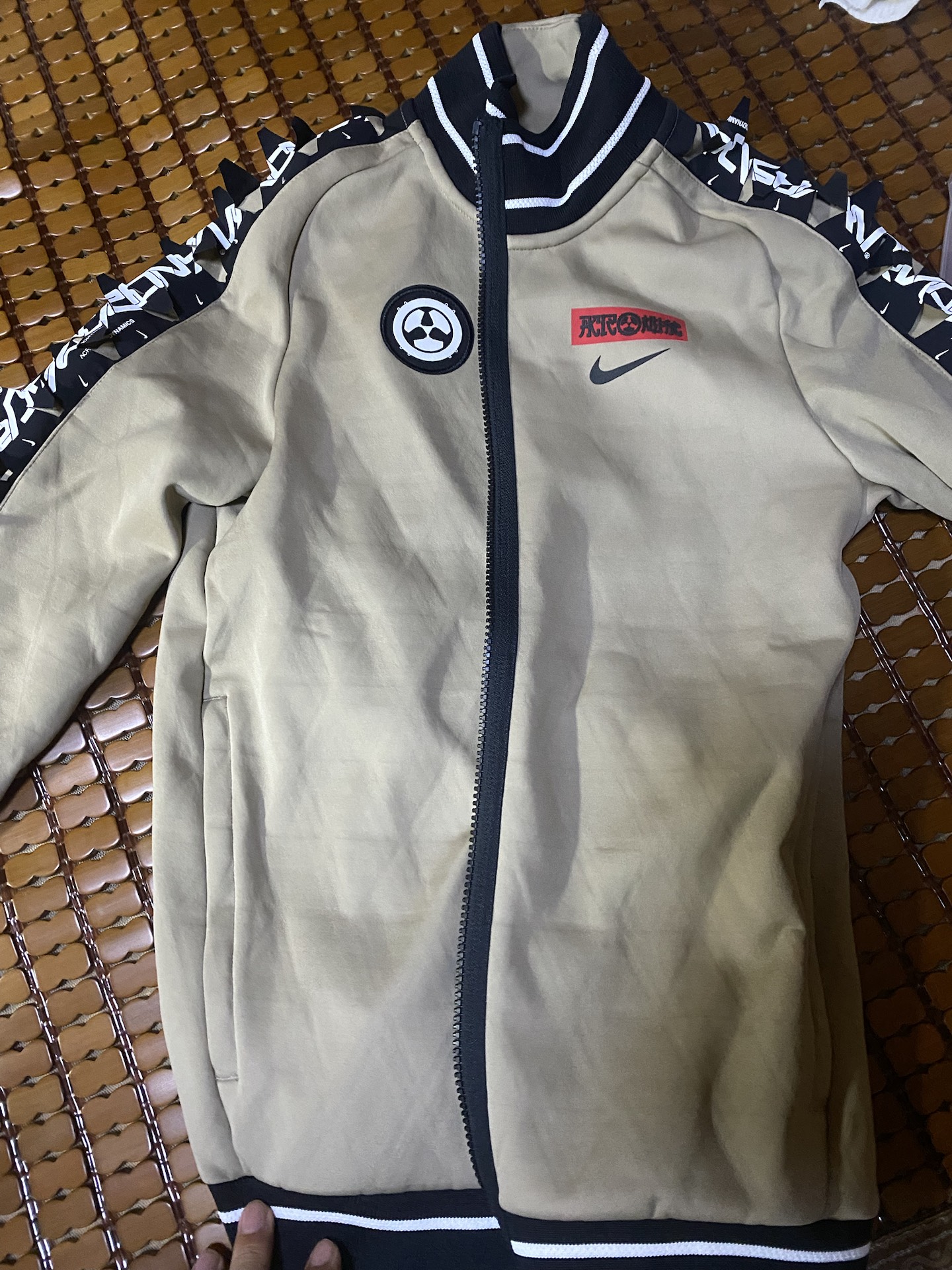 custom review-Nike xACRONYM Collection Хаки Мужские Куртки