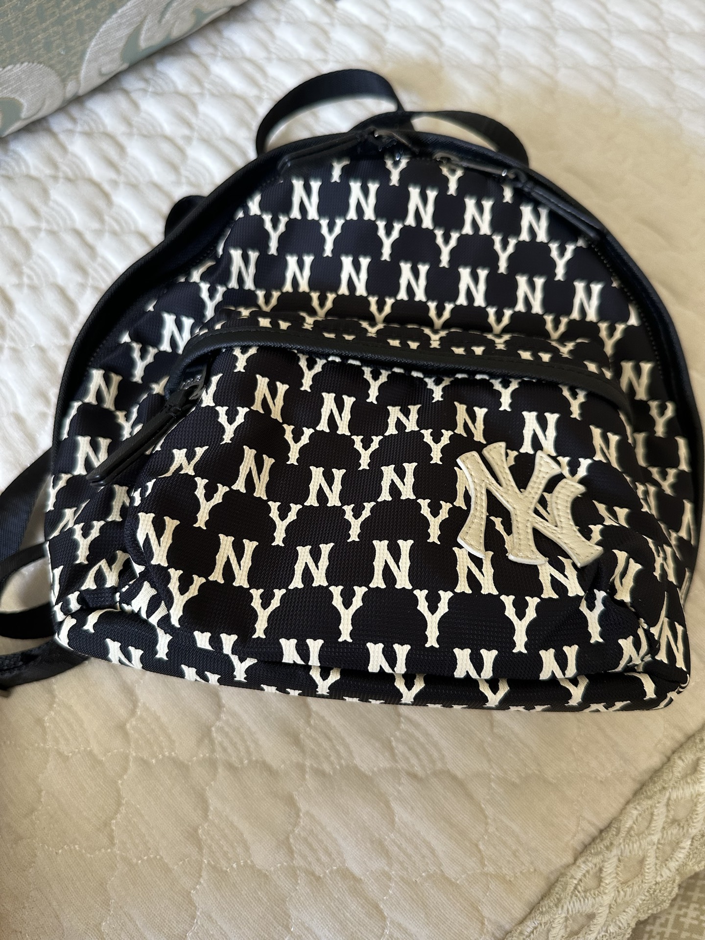 custom review-MLB MONOGRAM Коллекция Полиамид Полиэстер Сумка через плечо Рюкзак Стандартный (Стандартный) Женский Айвори Белый Черный