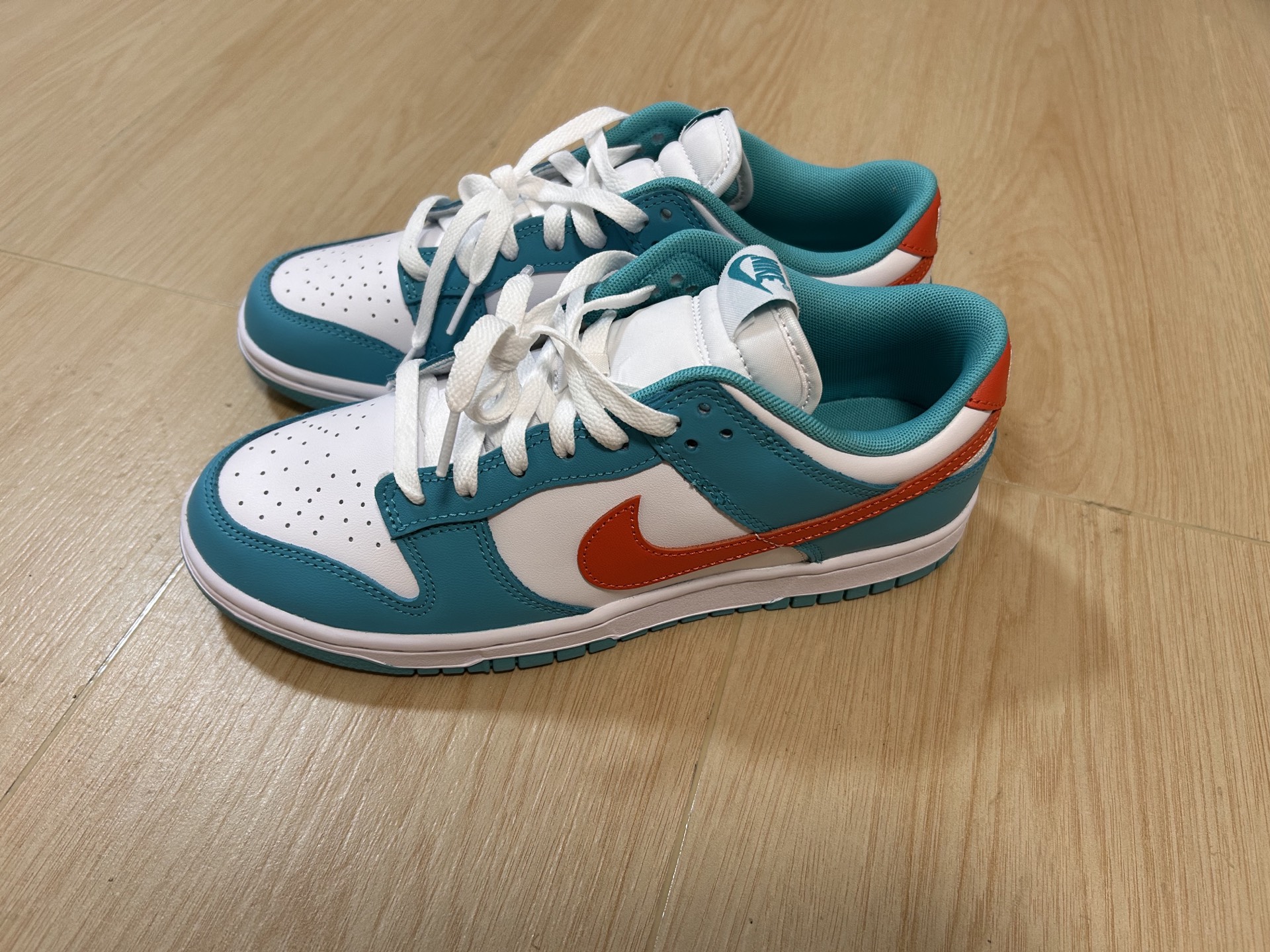 custom review-Nike Dunk Low 'Miami Dolphins'