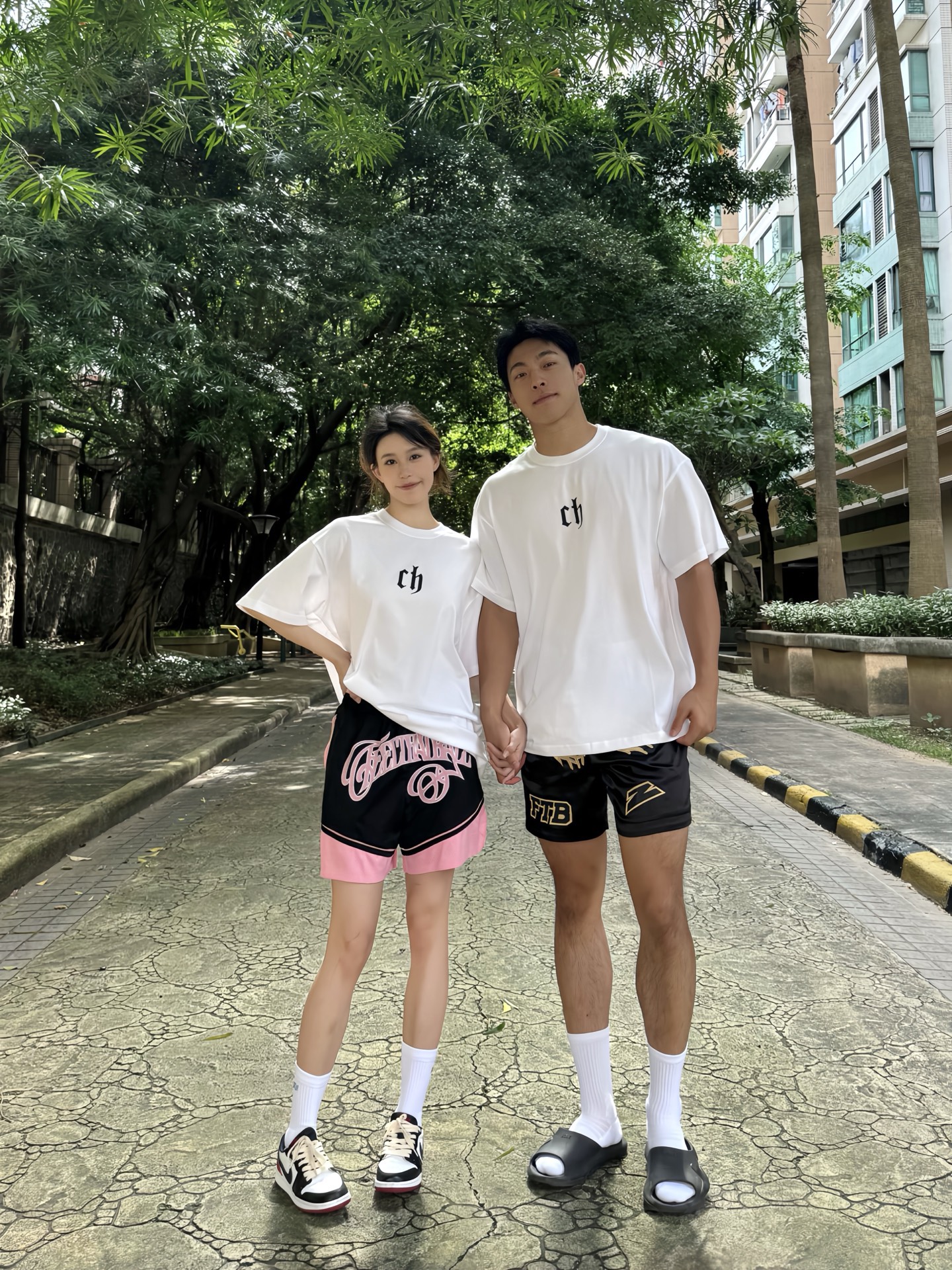 我长得一般 但我男朋友好绝啊啊