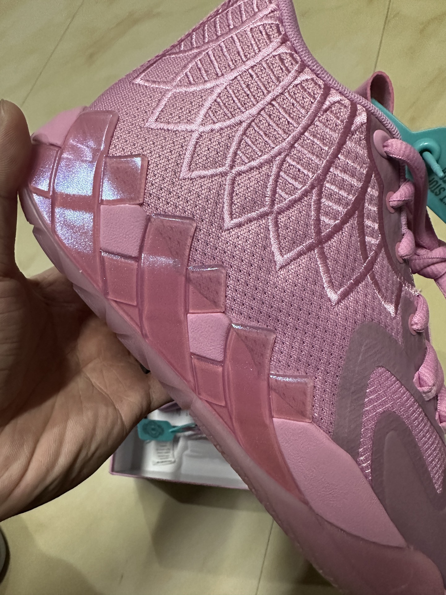 custom review-LAMELO BALL X PUMA MB.01 'Лиловый' Амортизация MID Топ Баскетбольные кроссовки Мужской Розовый