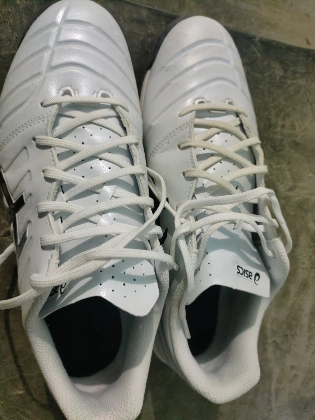 custom review-Asics Ds Light Club TF Шипы Искусственная кожа Устойчивая к истиранию Дышащие Футбольные бутсы Унисекс Белый Черный