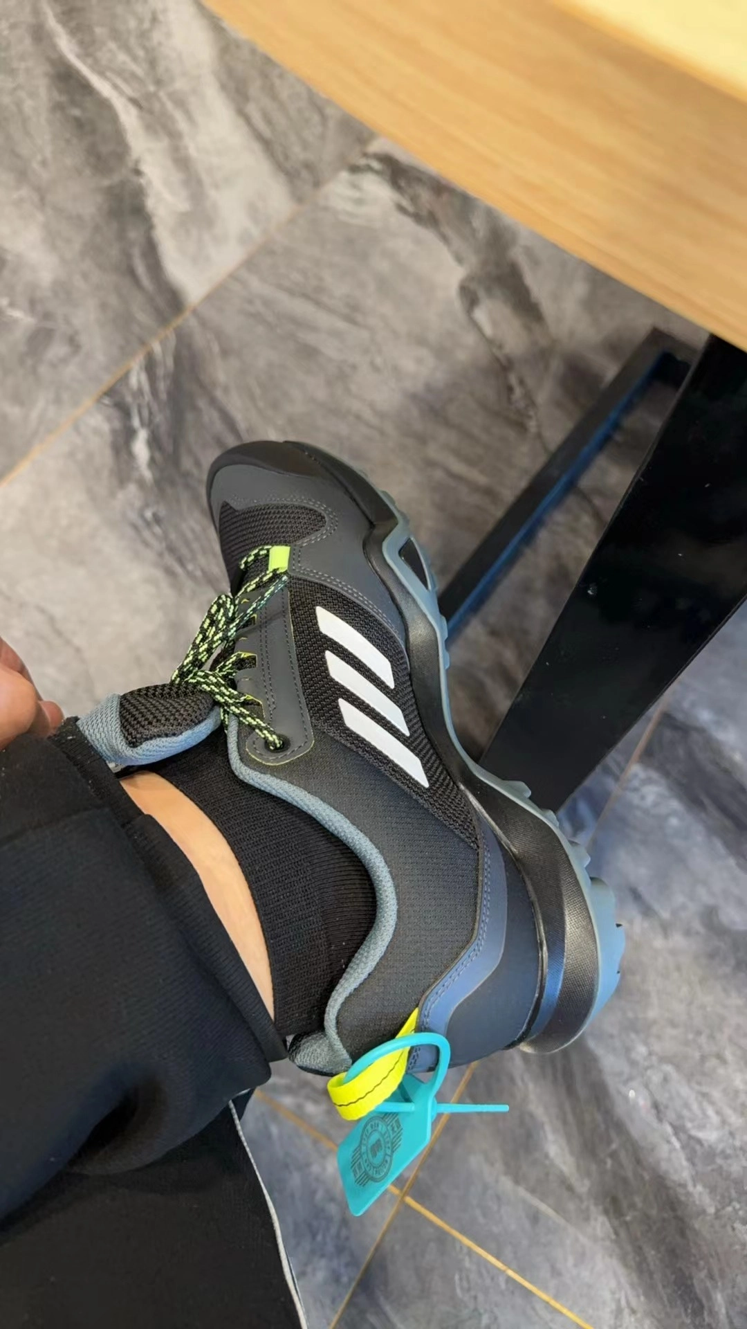 custom review-adidas Terrex AX3 Hiking Низкий Топ Уличная Обувь Мужская Черный Серый