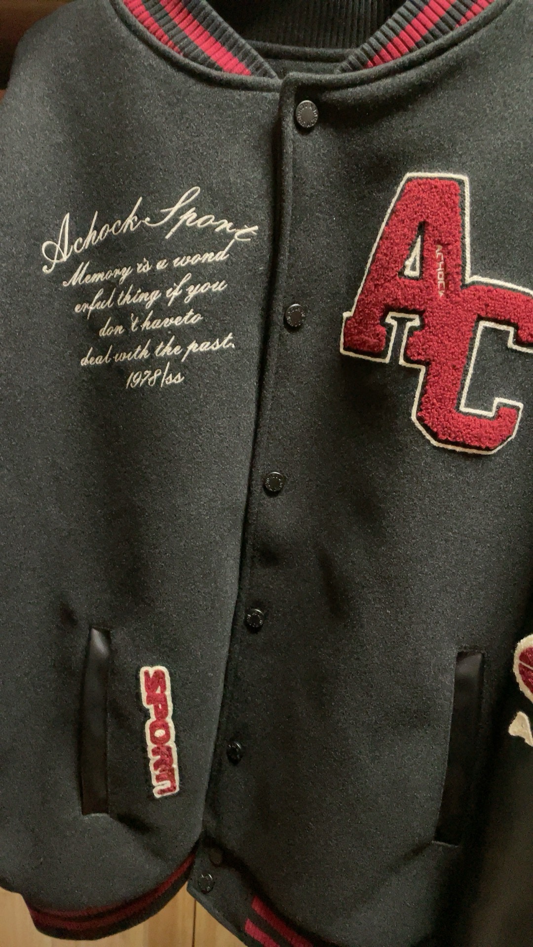 custom review-A Chock Унисекс Куртки