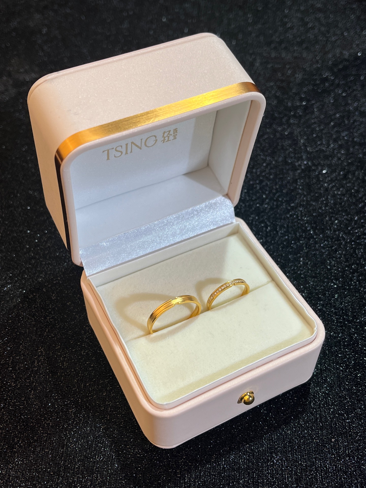 伟德bv1946官网-迪阿股份涨568%成交额392780万元近5日主力净流入18740万