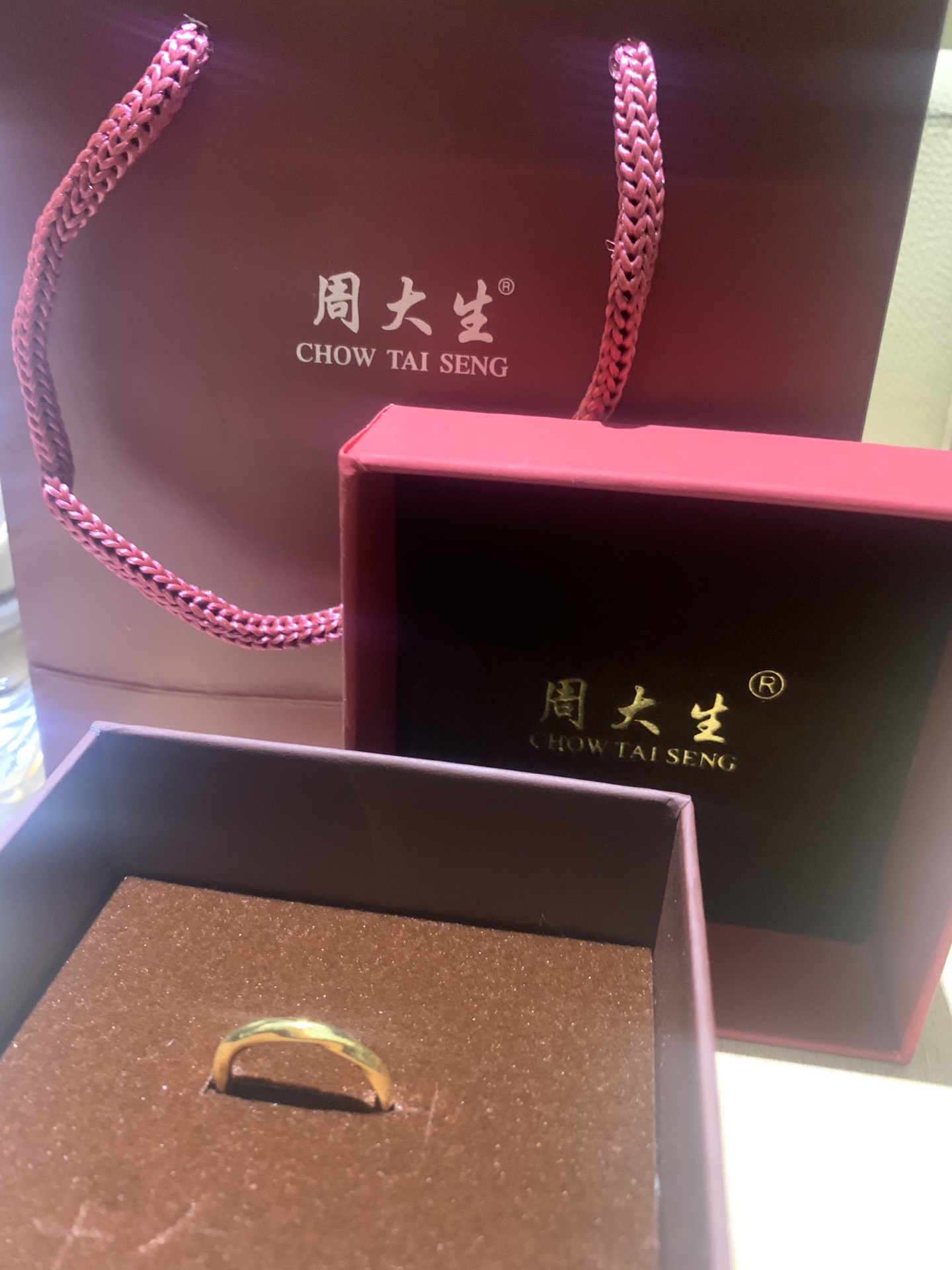 周大生戒指