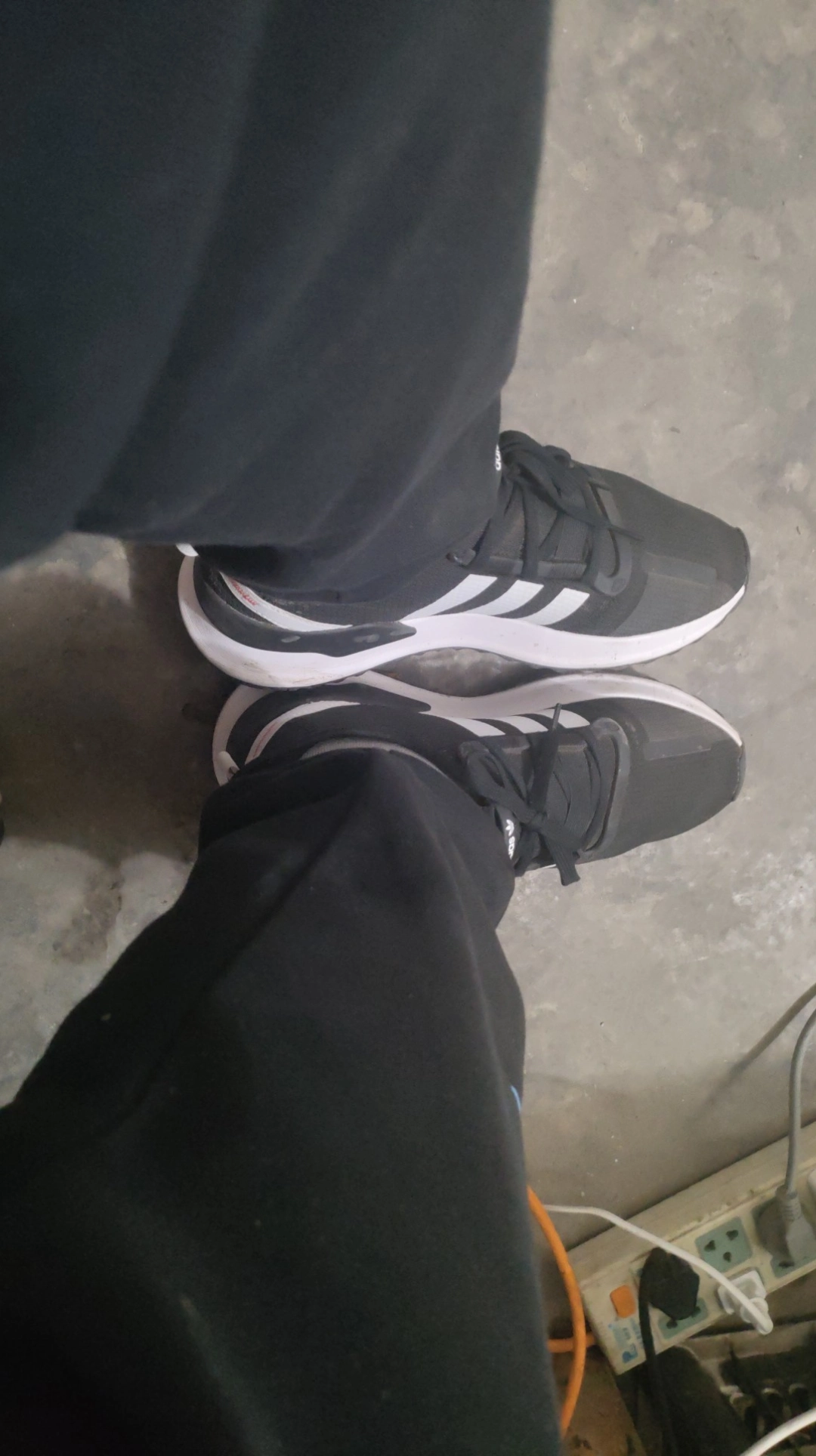 custom review-Adidas Originals U_Path Run Устойчивый к истиранию Низкий Топ Спортивная Повседневная Обувь Унисекс Черный Белый