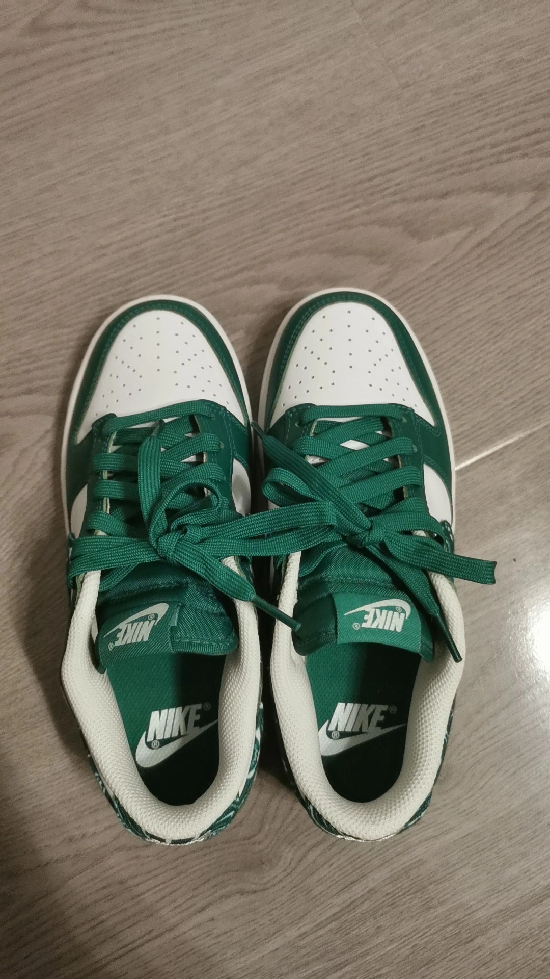 custom review-Nike Dunk Low 'Green Paisley' Women's