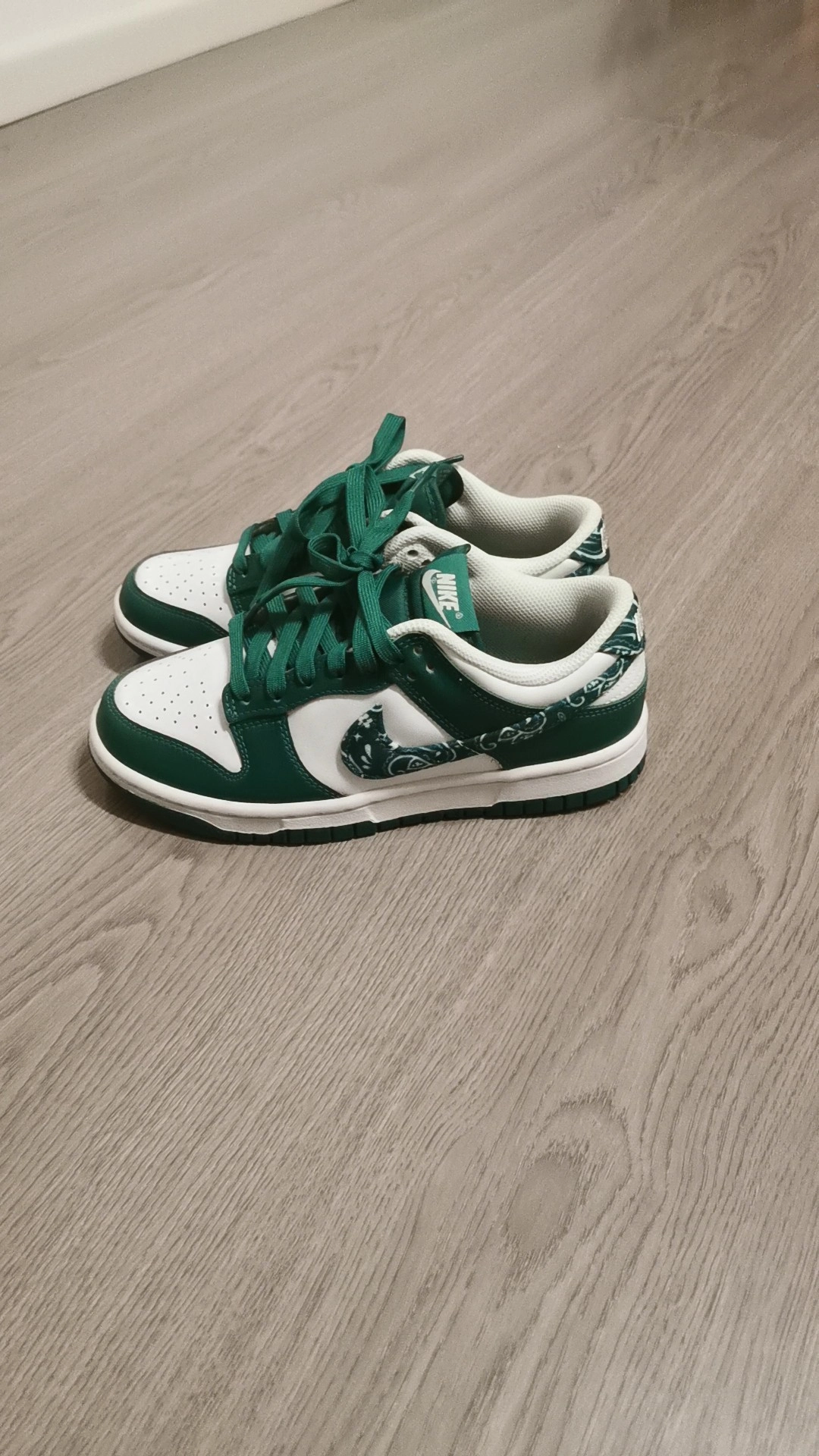 custom review-Nike Dunk Low 'Green Paisley' Women's