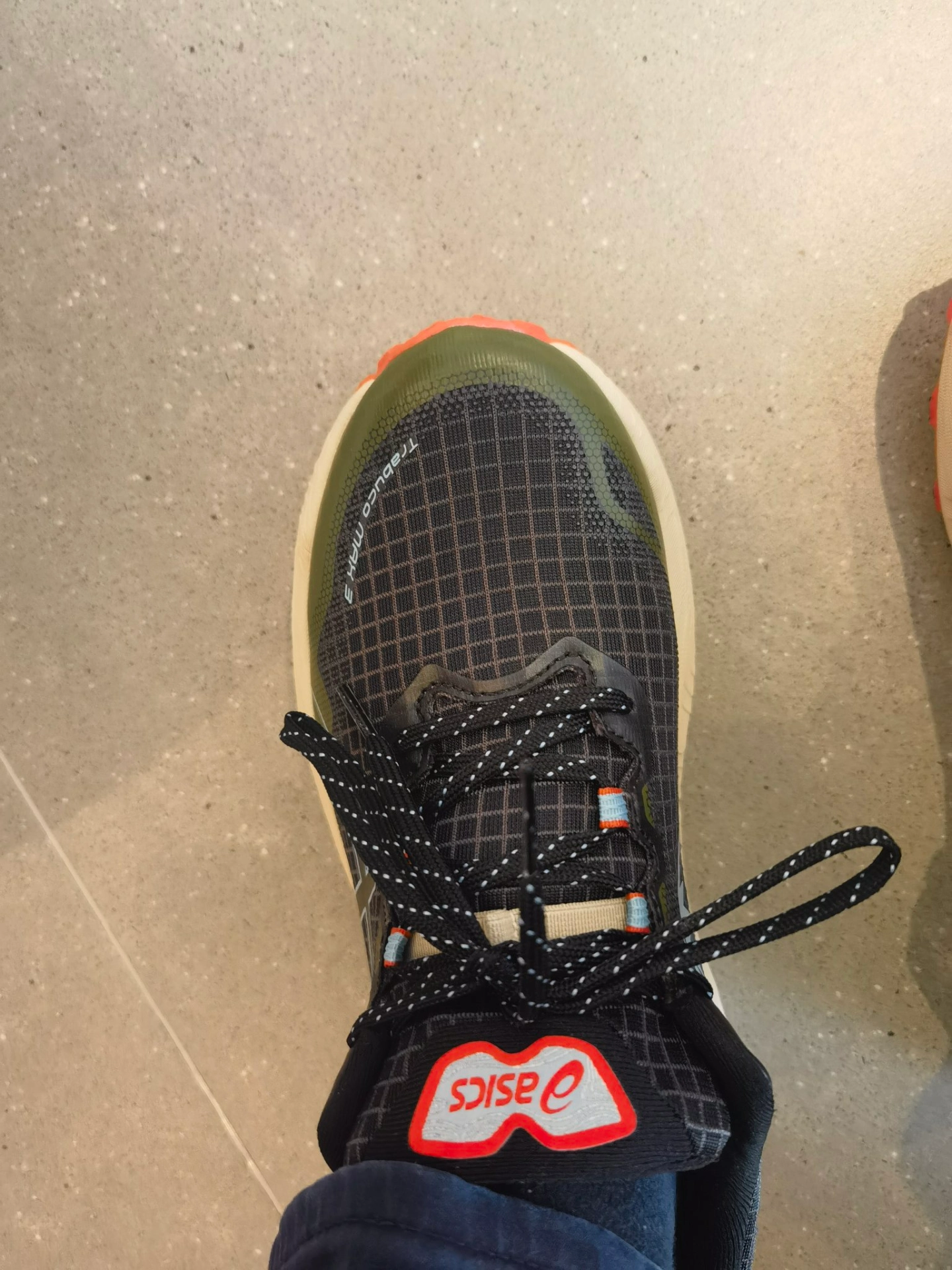 custom review-ASICS Гель Trabuco Max 3 Устойчивый к истиранию Низкие кроссовки для бега по пересеченной местности Мужские Черные